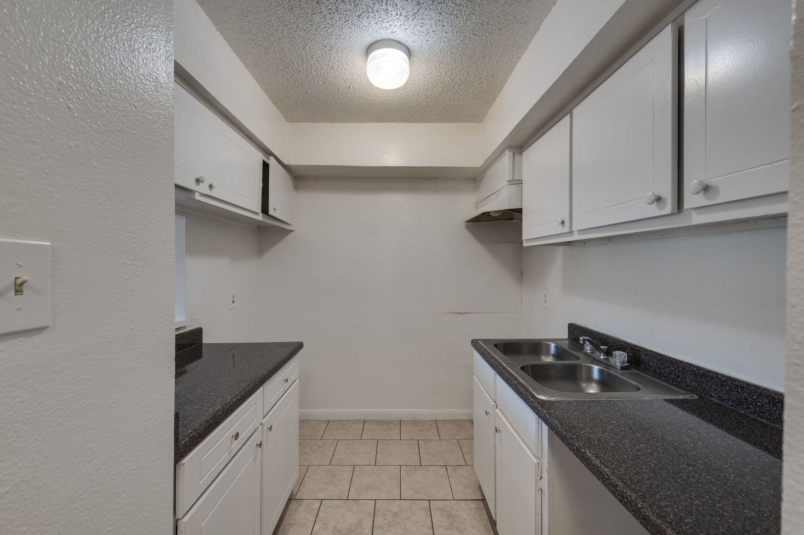 Houston Apartment: 6120 Bellaire Blvd.
