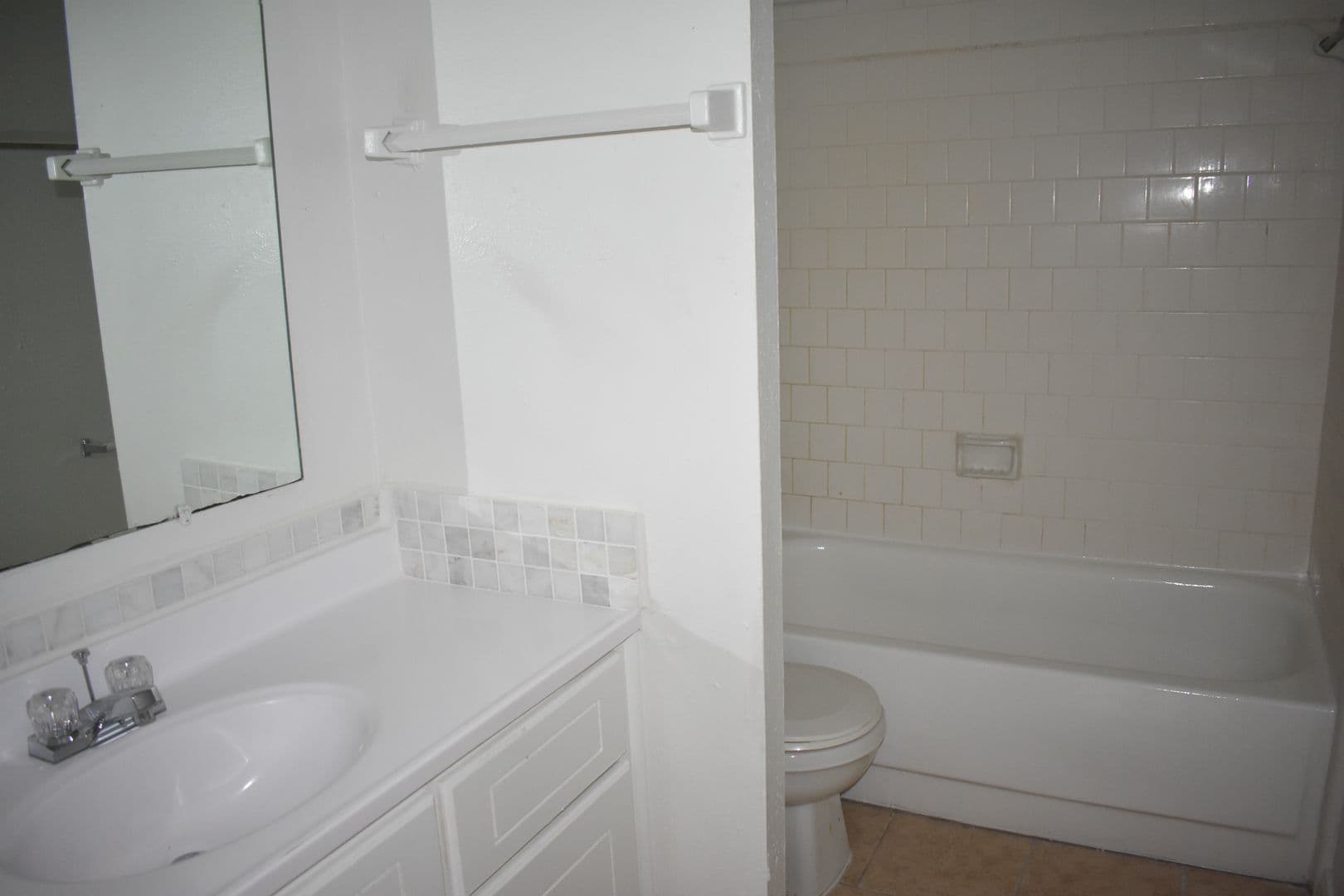 Houston Apartment: 6120 Bellaire Blvd.
