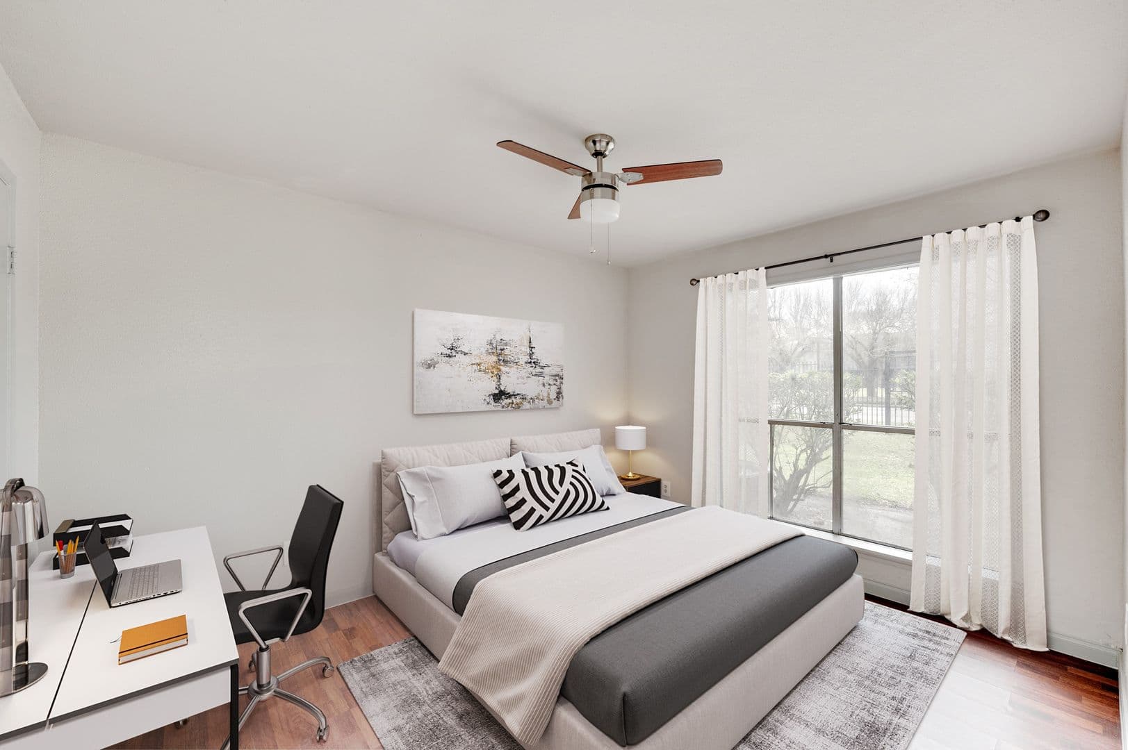 Houston Apartment: 10010 West Park Dr.