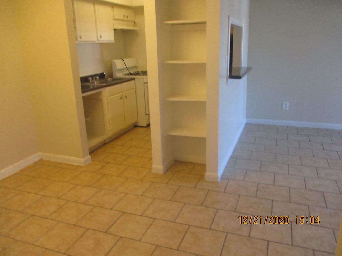 Houston Apartment: 6120 Bellaire Blvd.