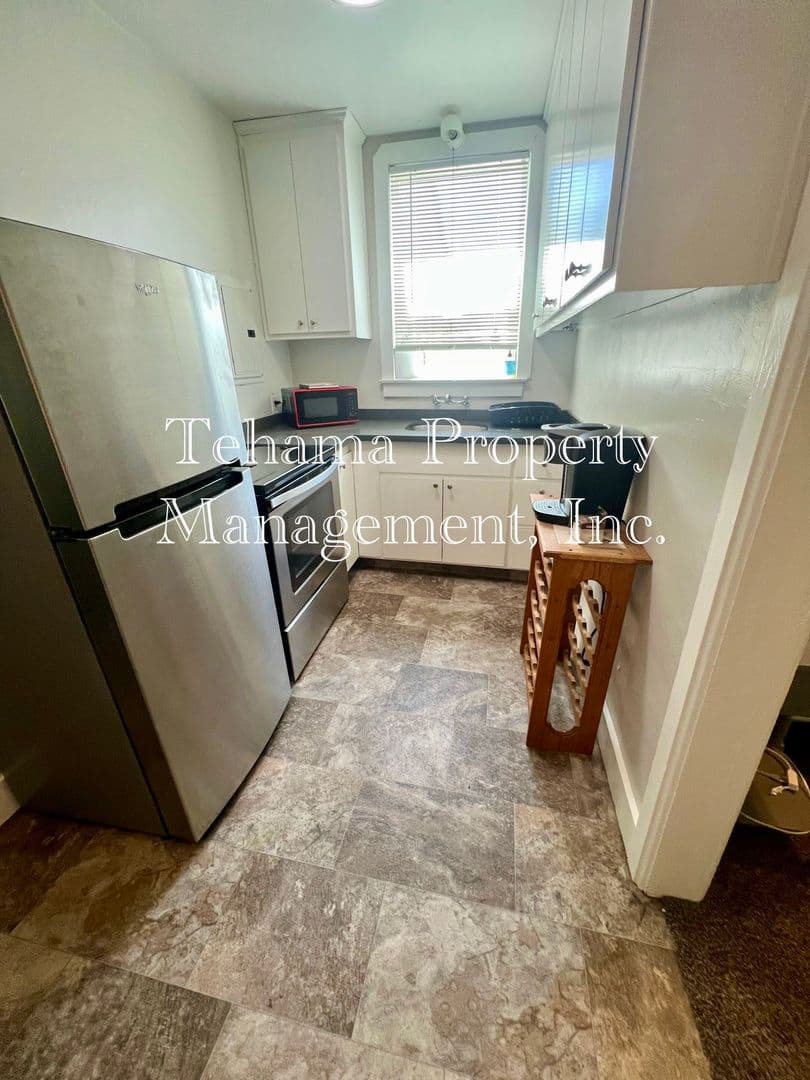 Red Bluff Apartment: 1051 Washington Street