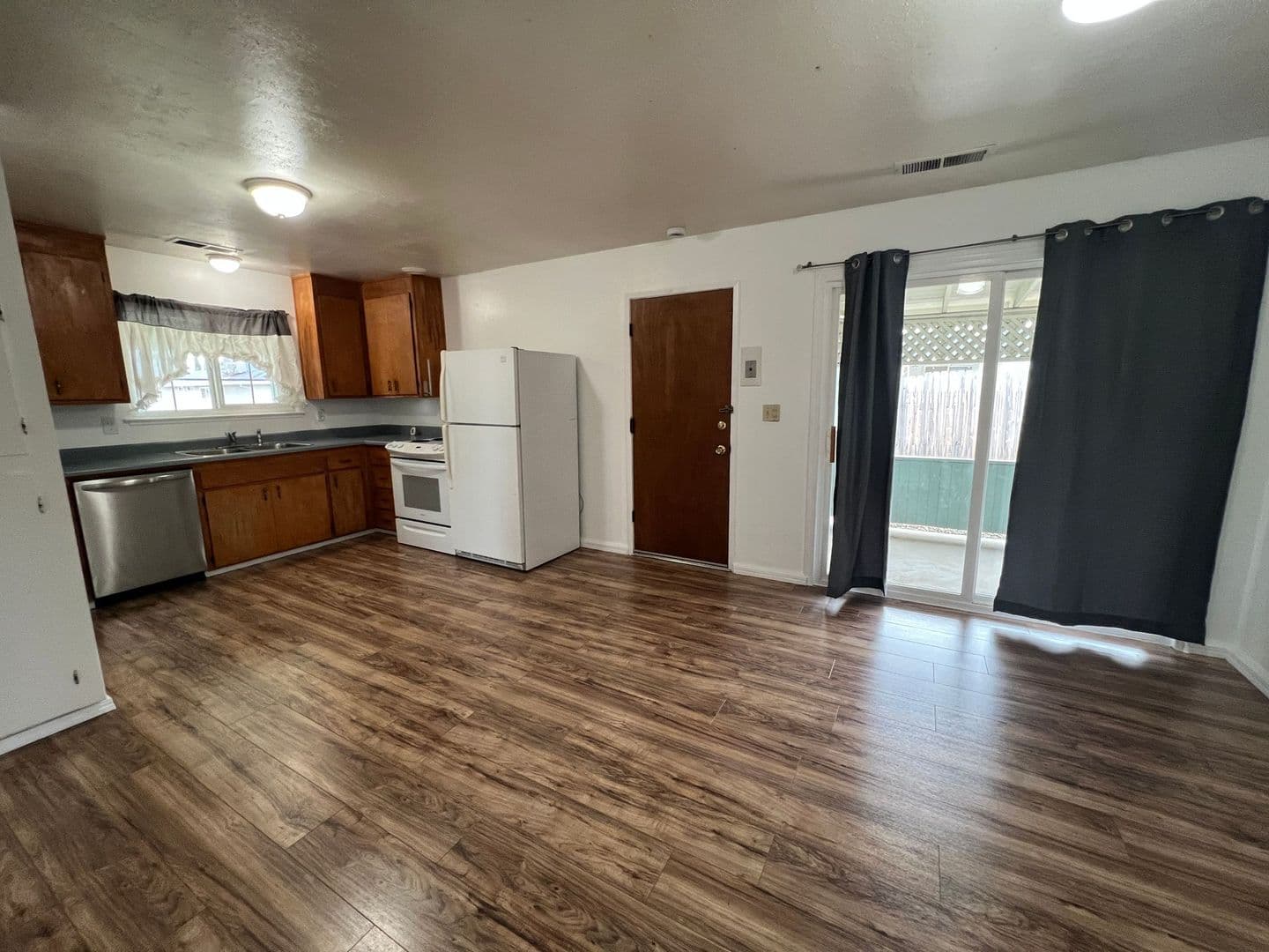 Red Bluff House: 1220 S. Jackson St