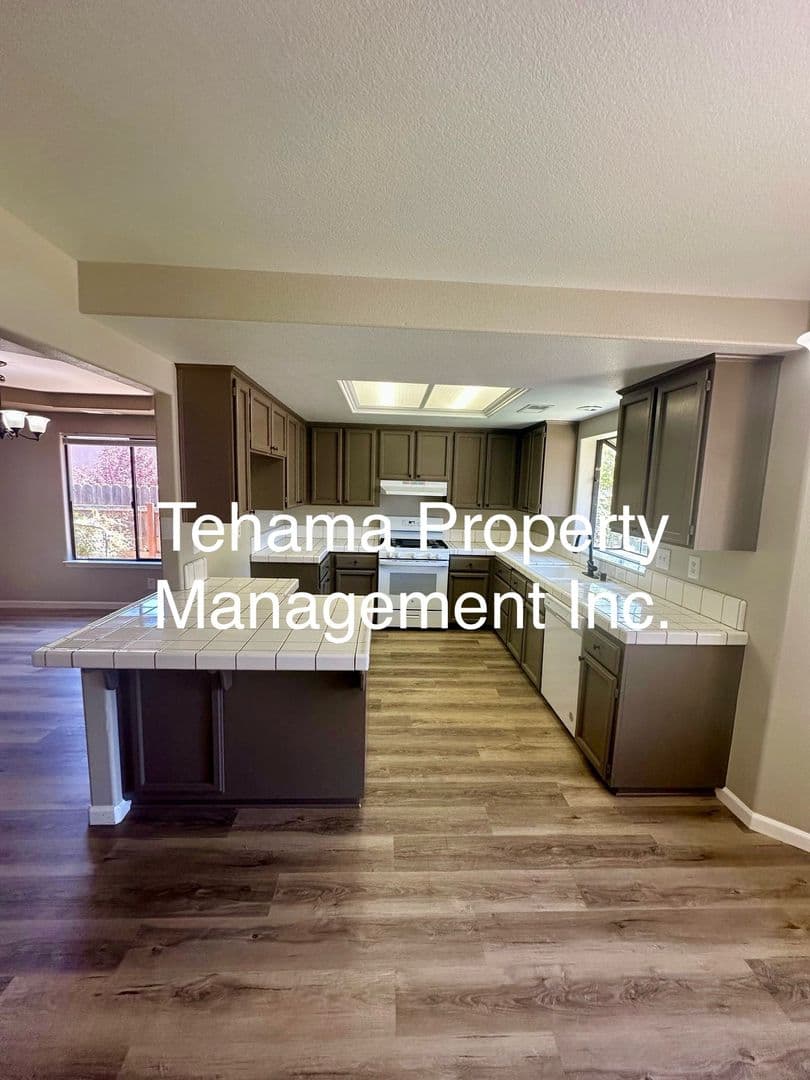 Redding House: 5224 Mica Ct.