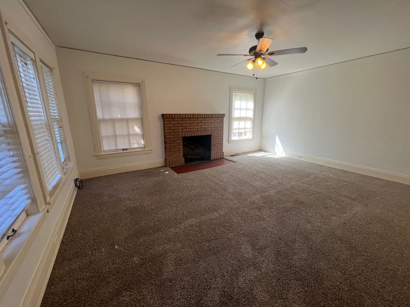 Red Bluff Apartment: 925 Lincoln Street