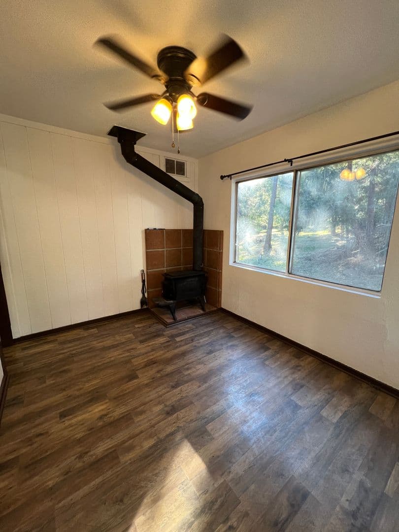 Shingletown Apartment: 6914 Mobile Park Drive