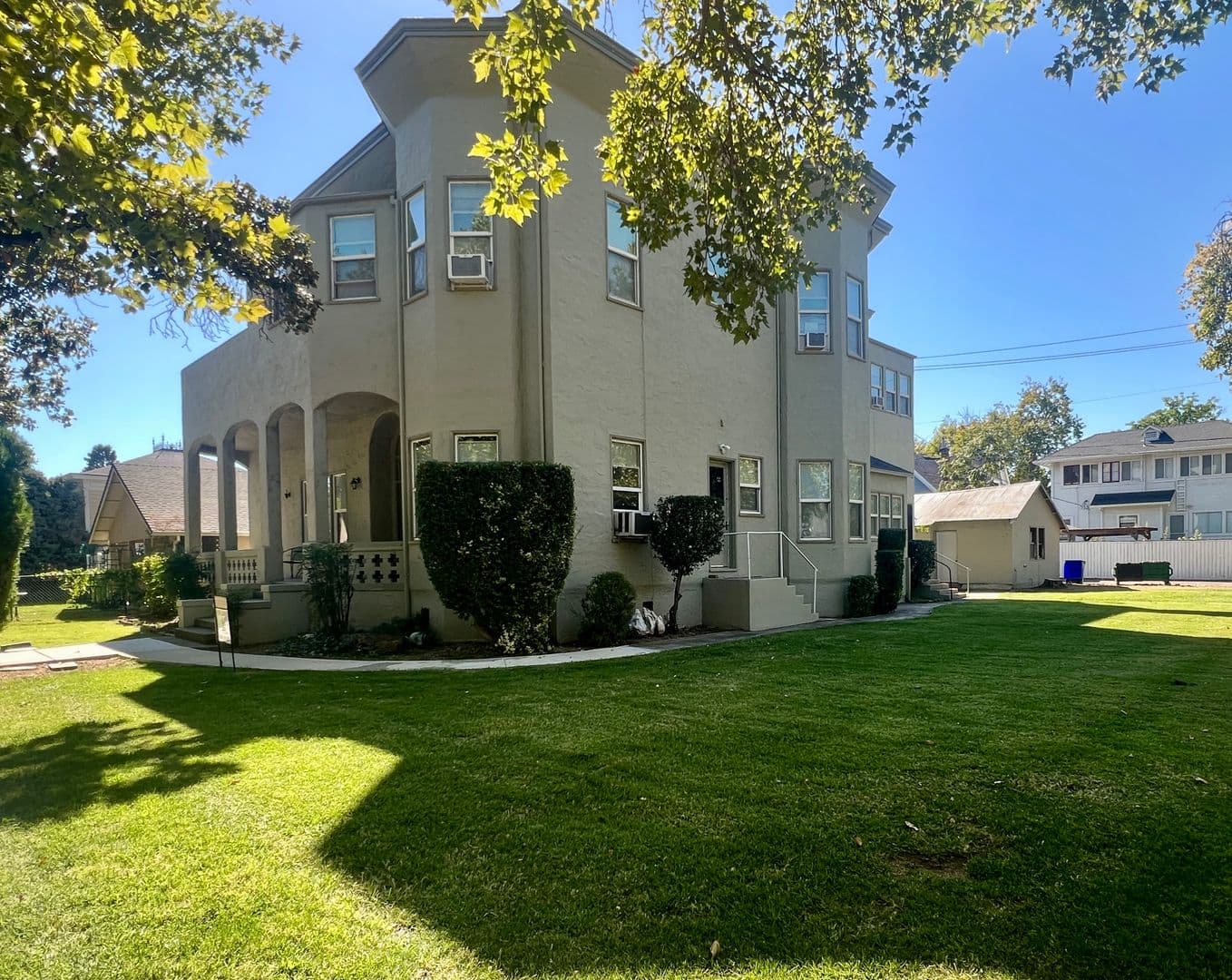 Red Bluff Apartment: 1051 Washington Street