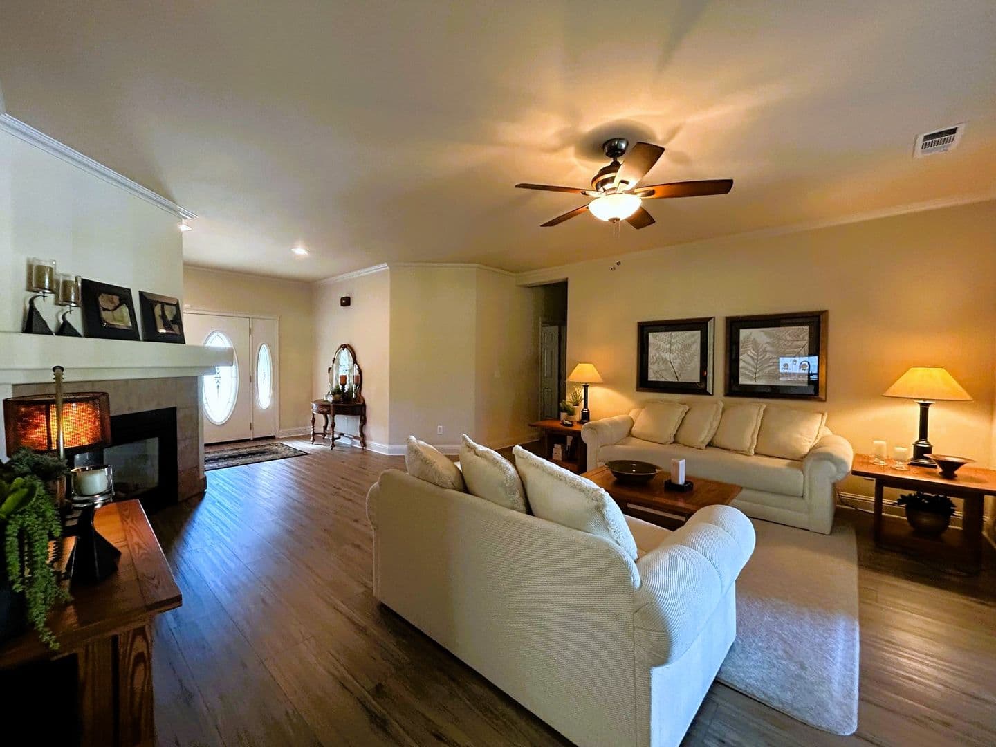 Red Bluff House: 120 Agua Verdi Dr.