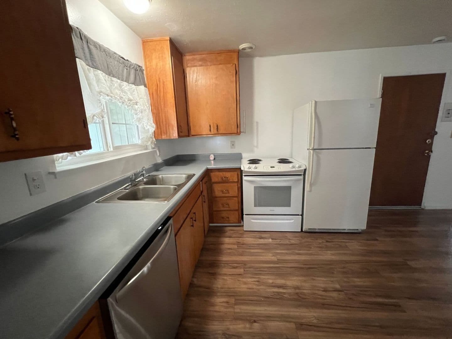 Red Bluff House: 1220 S. Jackson St