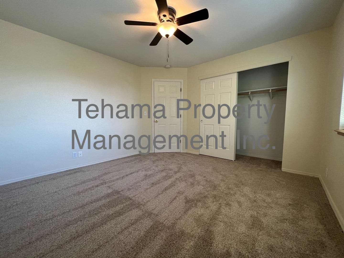 Red Bluff Apartment: 1070 Lakeside Dr.