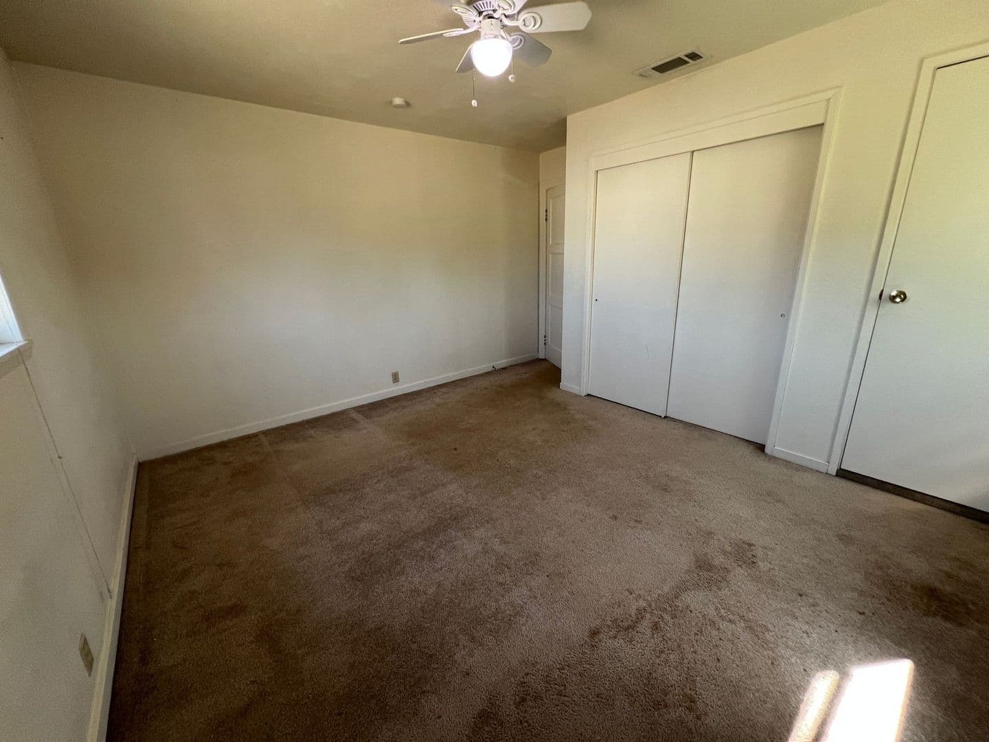 Red Bluff House: 11914 Rawson Rd