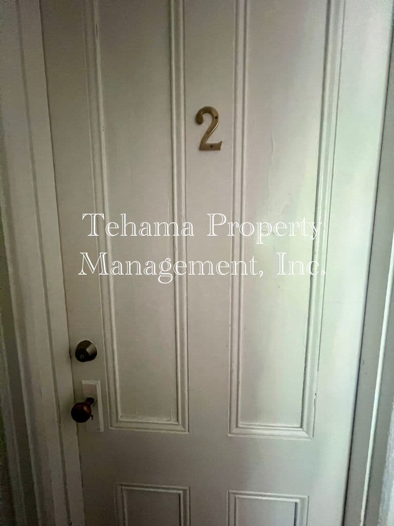 Red Bluff Apartment: 1051 Washington Street