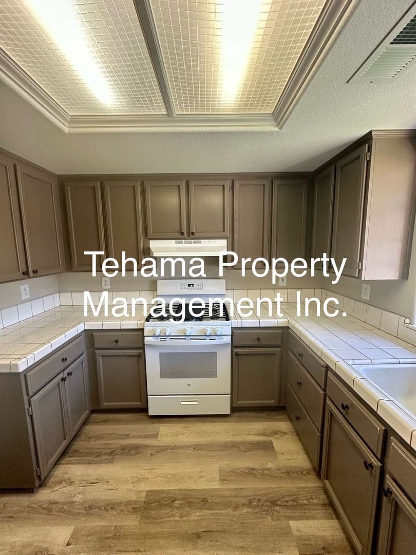 Redding House: 5224 Mica Ct.