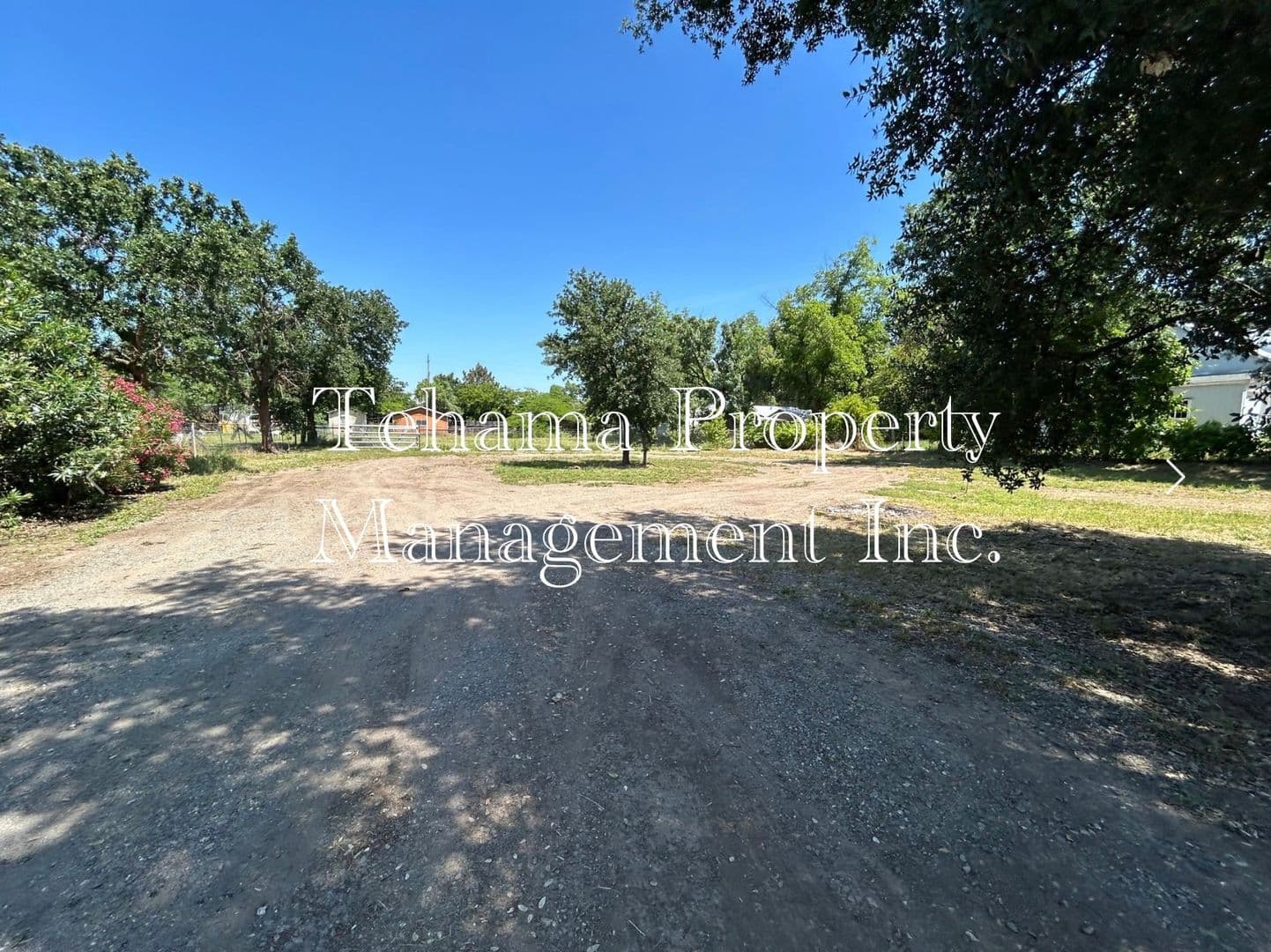 Los Molinos House: 25070 Tehama Vina Rd
