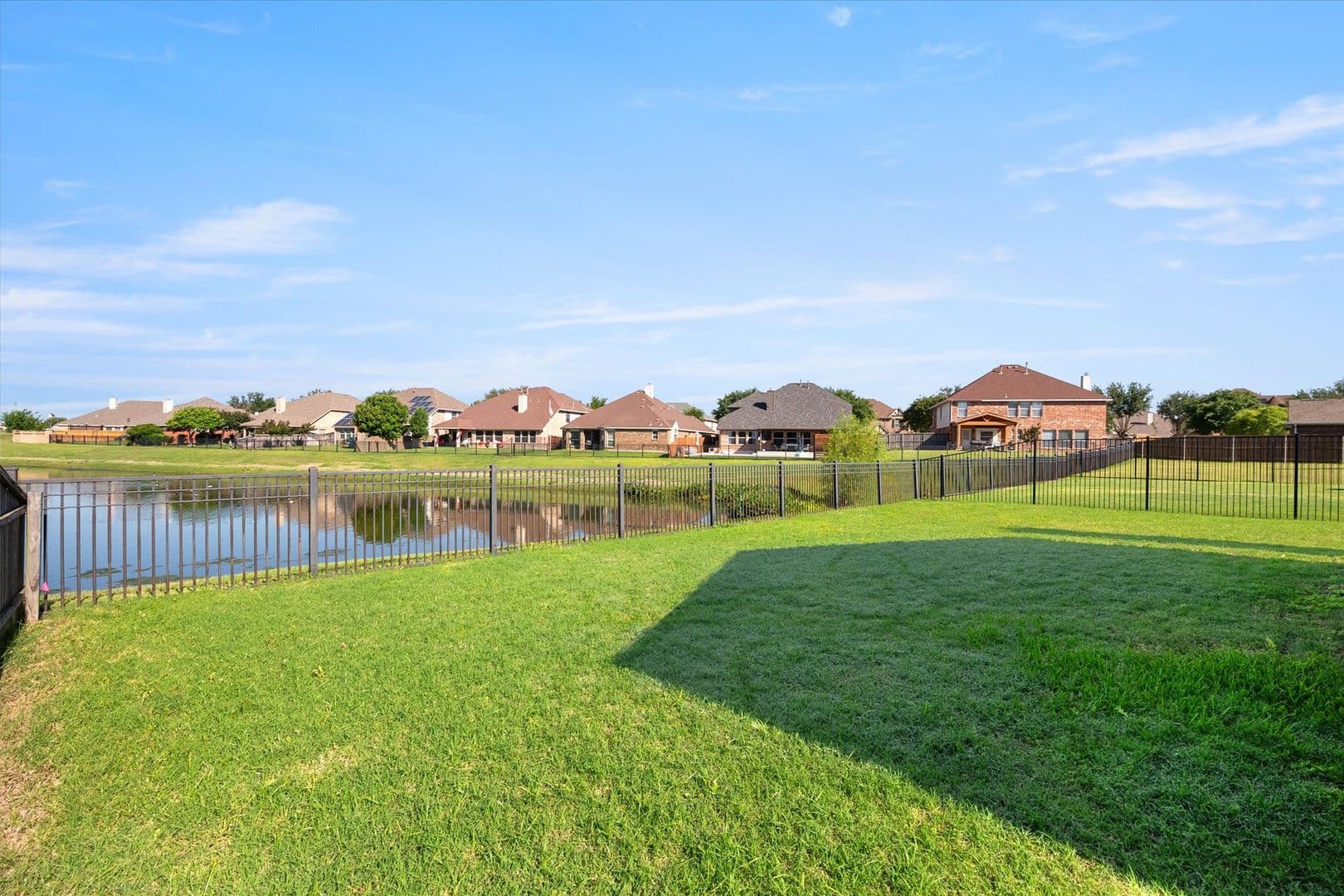 Grand Prairie House: 7363 Estela