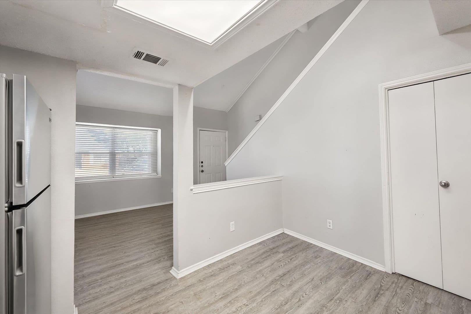 Mansfield Apartment: 311 Kings Way Drive