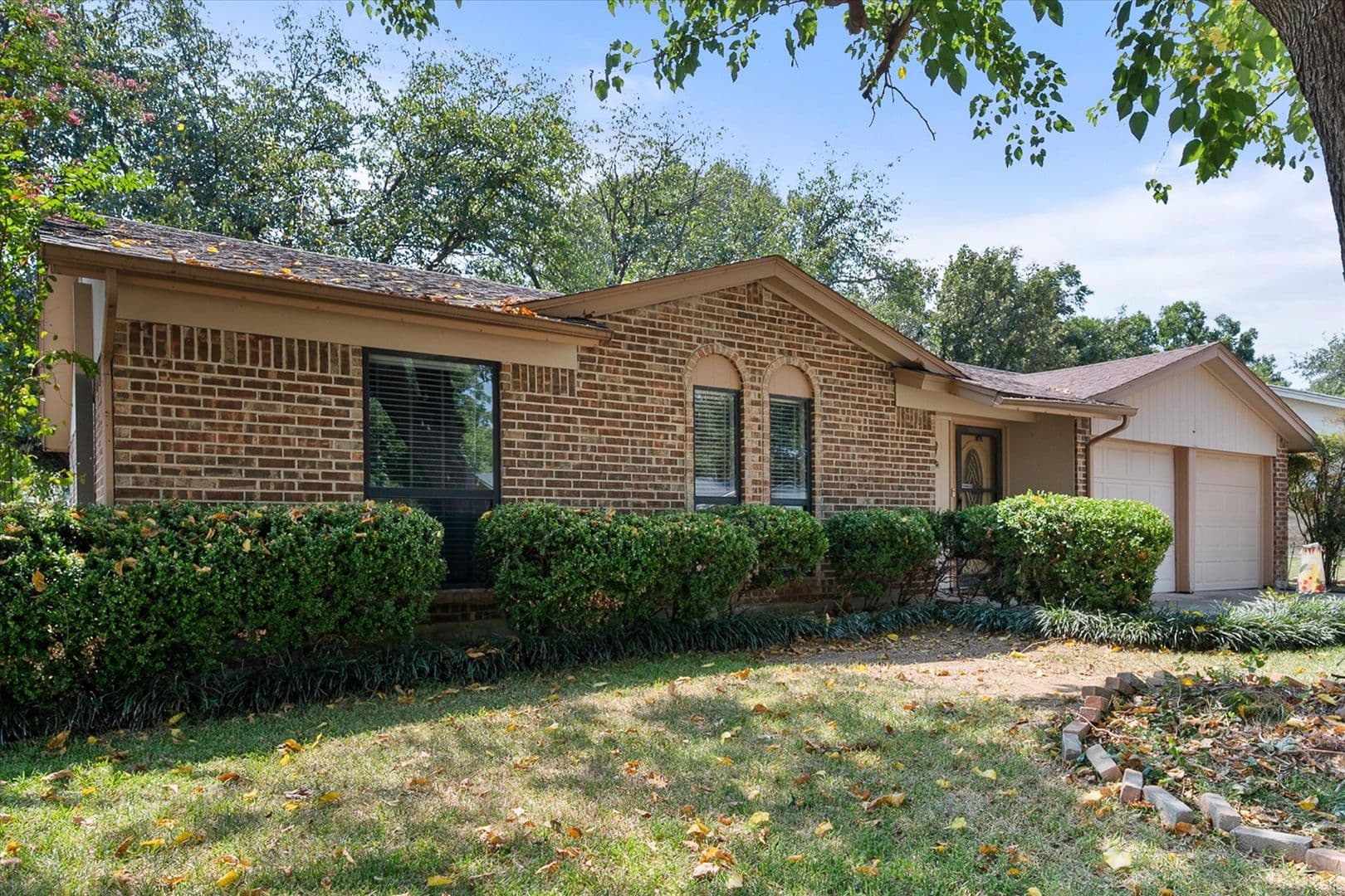 Mansfield House: 823 Quail Ter