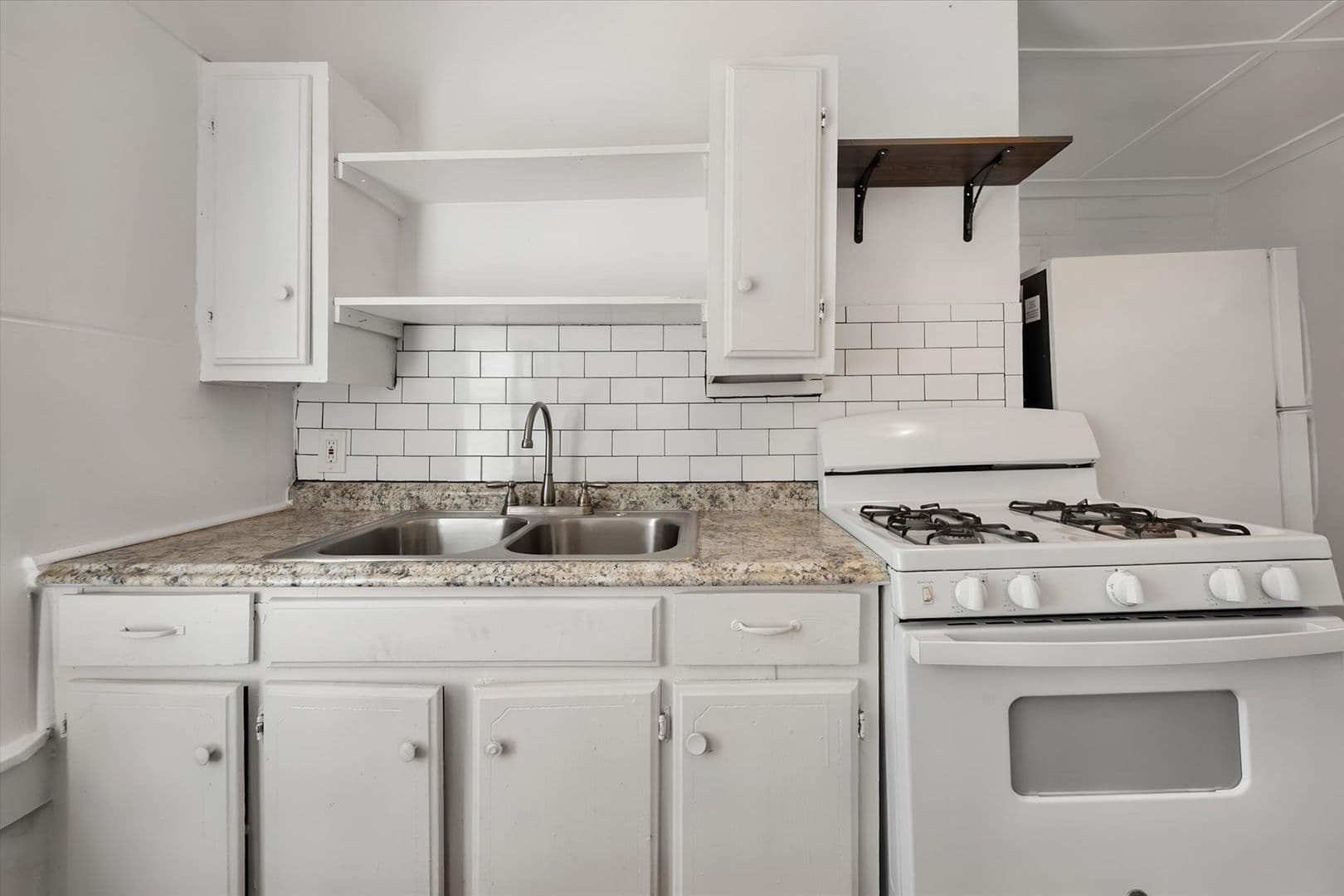 Fort Worth Apartment: 3715 Travis Avenue