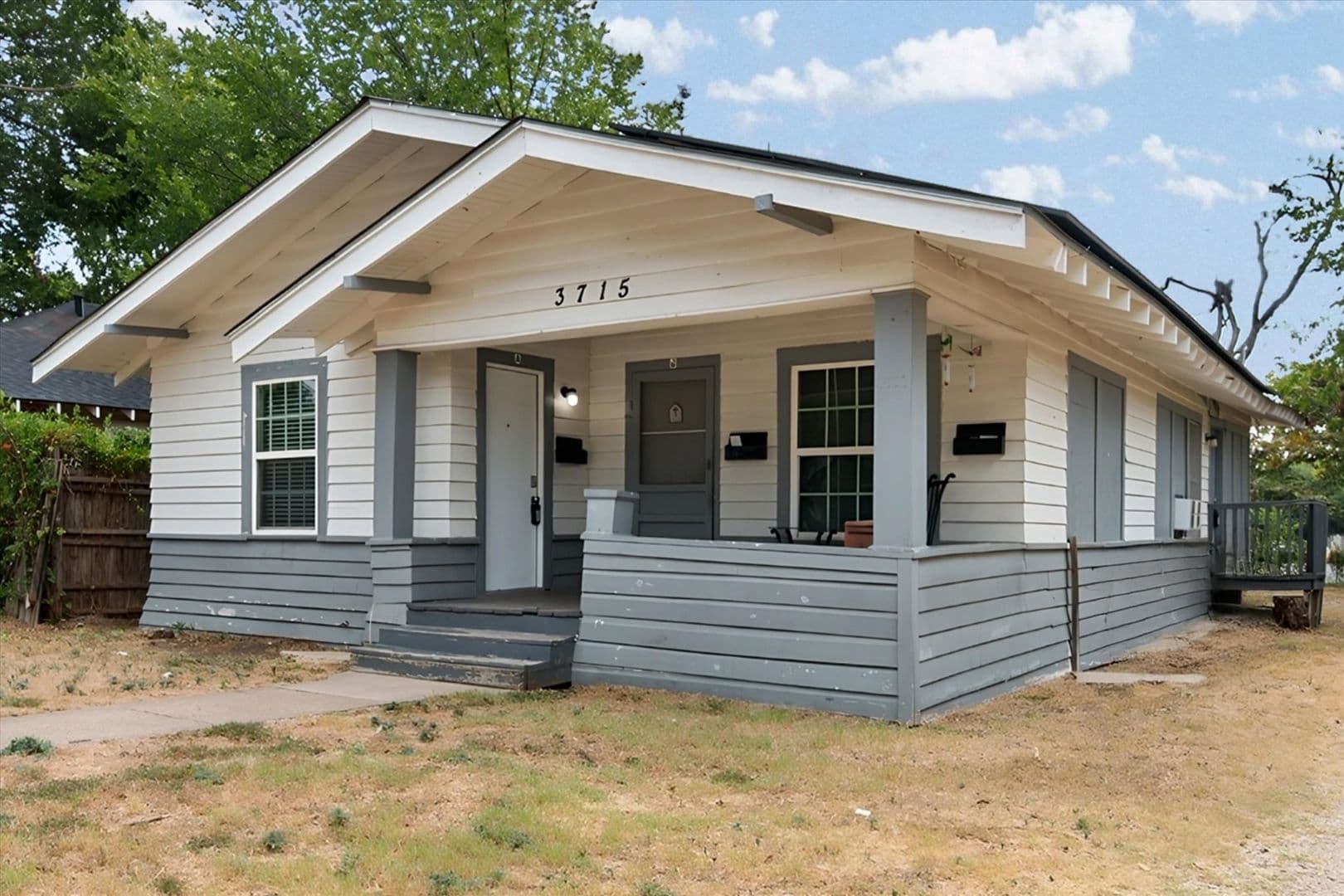 Fort Worth Apartment: 3715 Travis Avenue