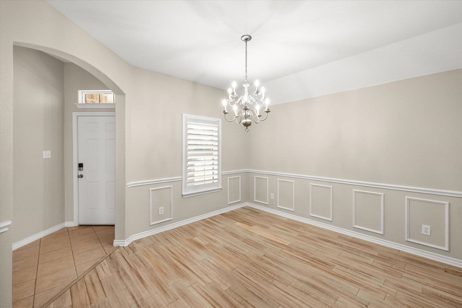 Grand Prairie House: 7363 Estela