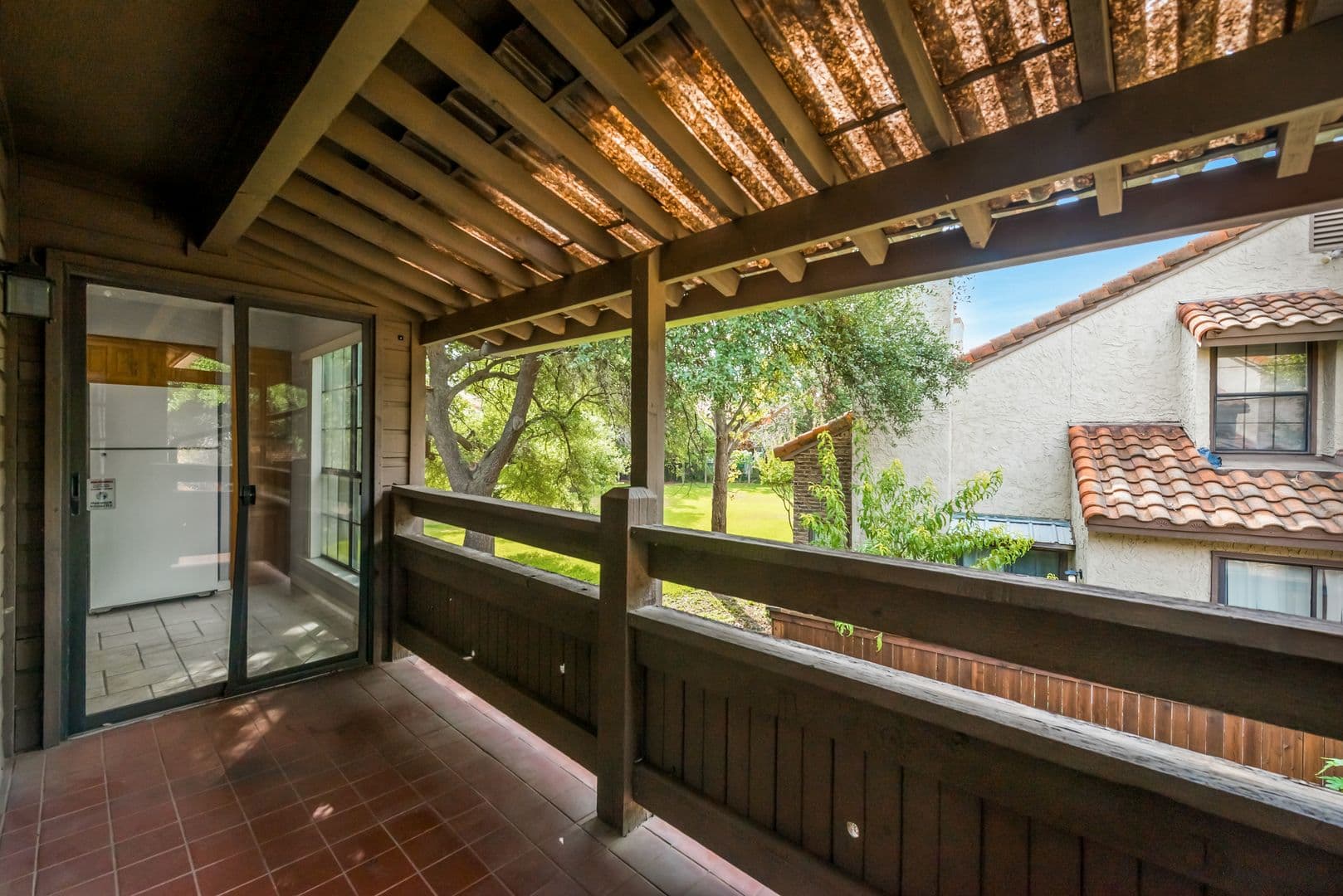 Richardson Condo: 336 Melrose Drive