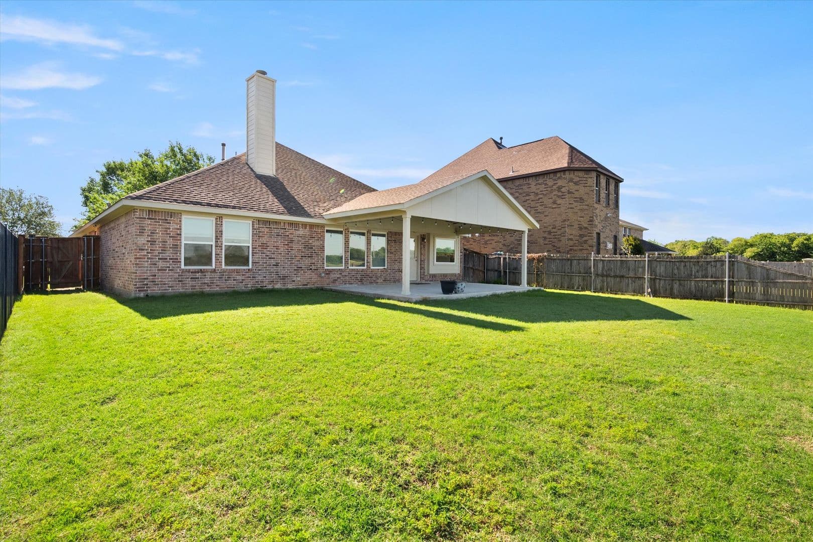 Grand Prairie House: 7363 Estela