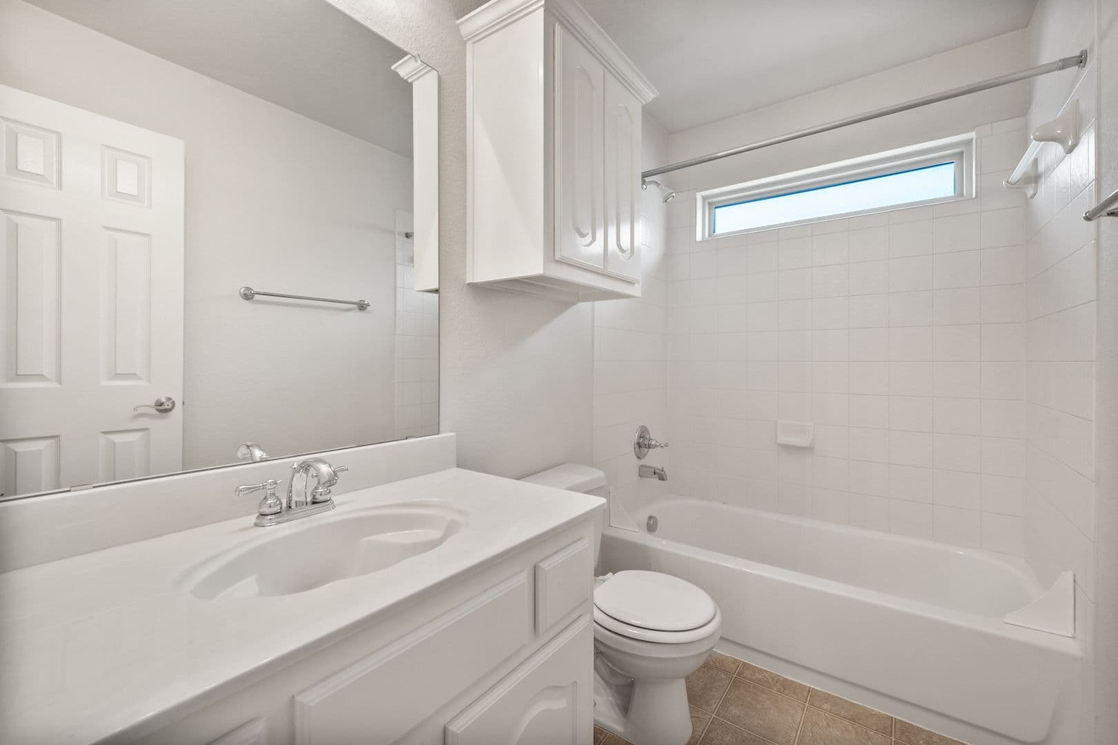 Mansfield House: 121 Monticello Dr