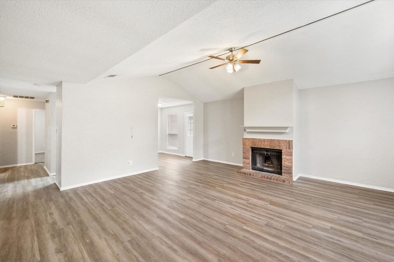 Mansfield House: 1217 Hidden Creek Dr
