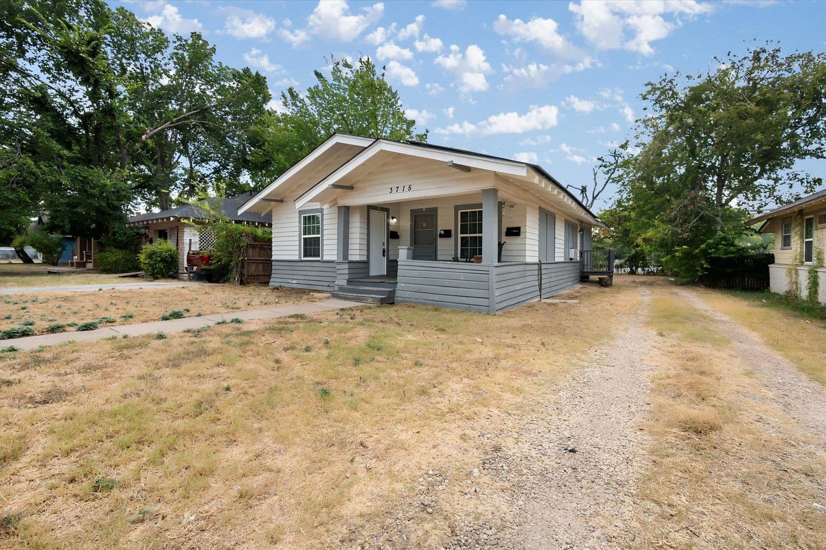 Fort Worth Apartment: 3715 Travis Avenue