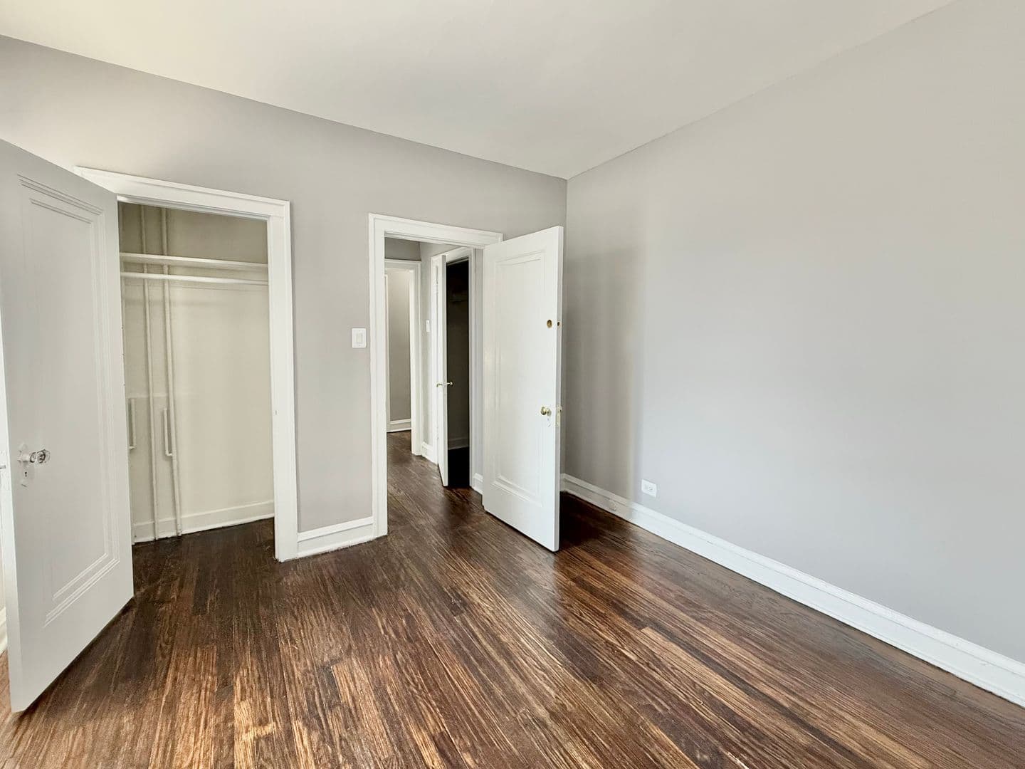 Chicago Apartment: 6300-10 N. Leavitt/2200-06 W Rosemont