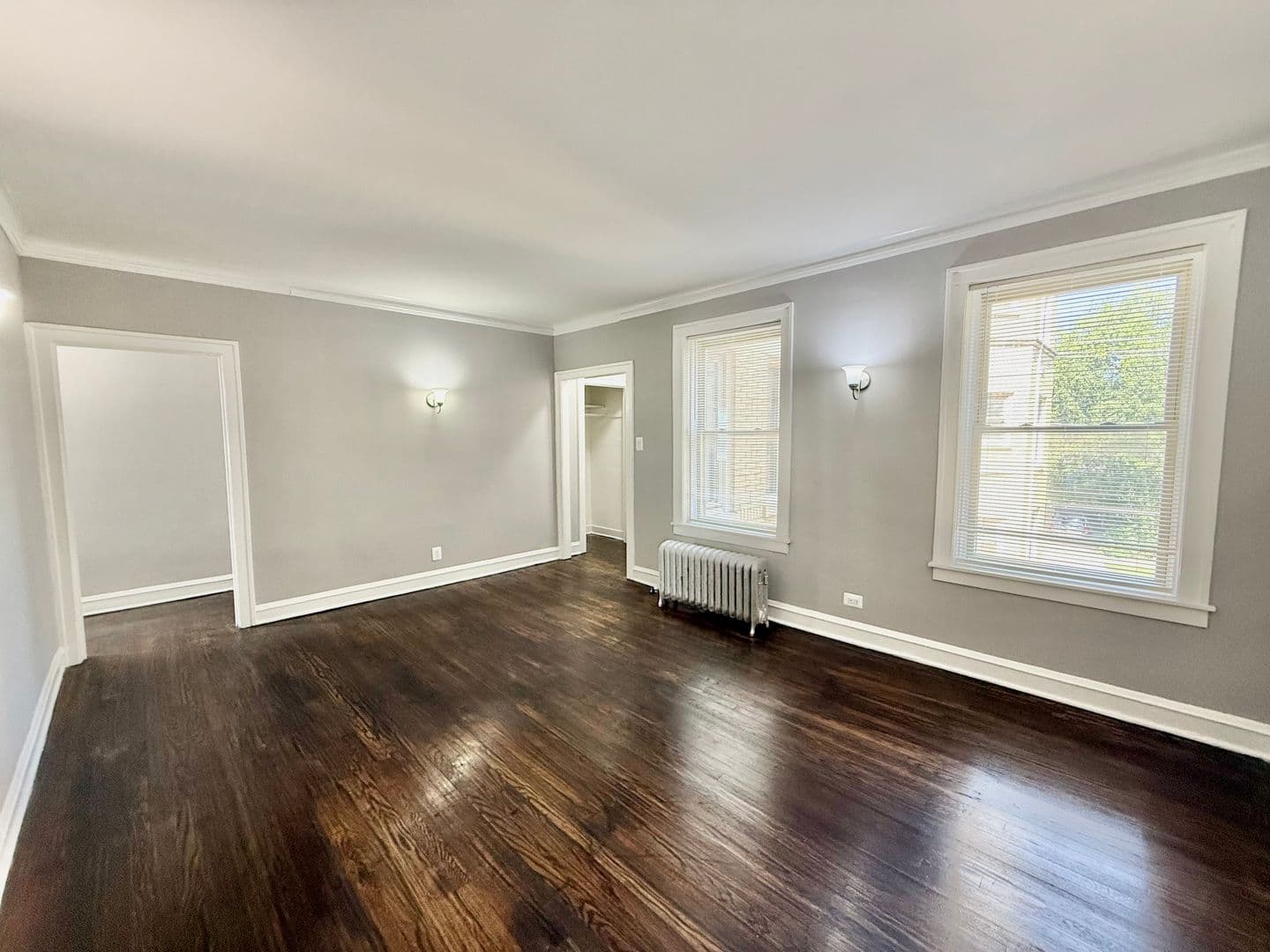 Chicago Apartment: 6300-10 N. Leavitt/2200-06 W Rosemont