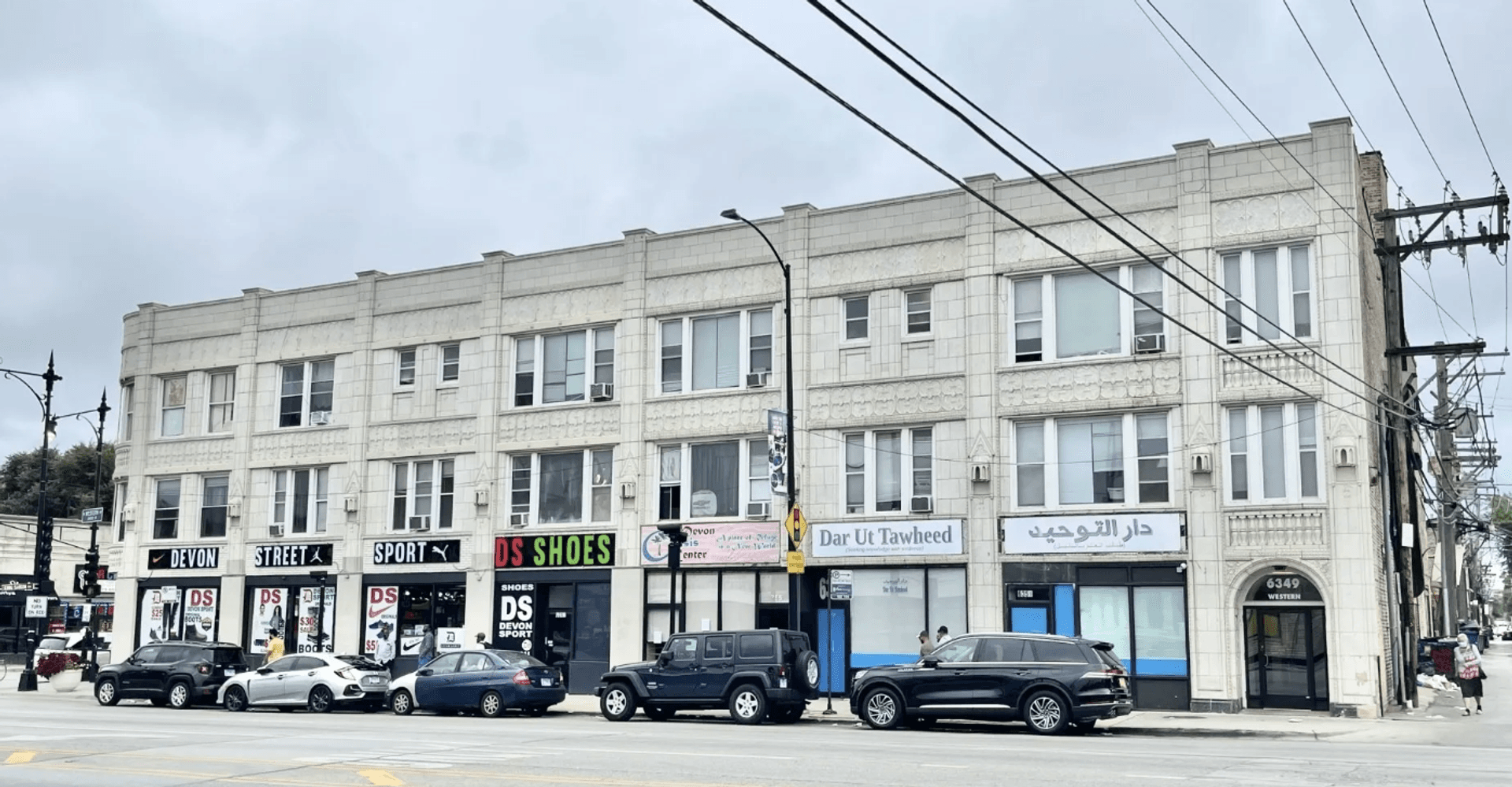 Chicago Apartment: 2349-2359 W Devon - 6351-6355 N Western