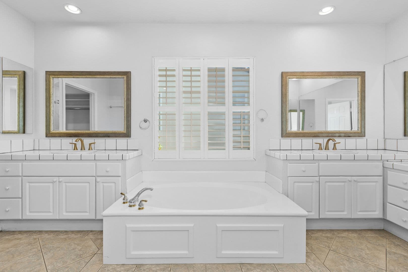 Temecula House: 45819 Corte Ricardo