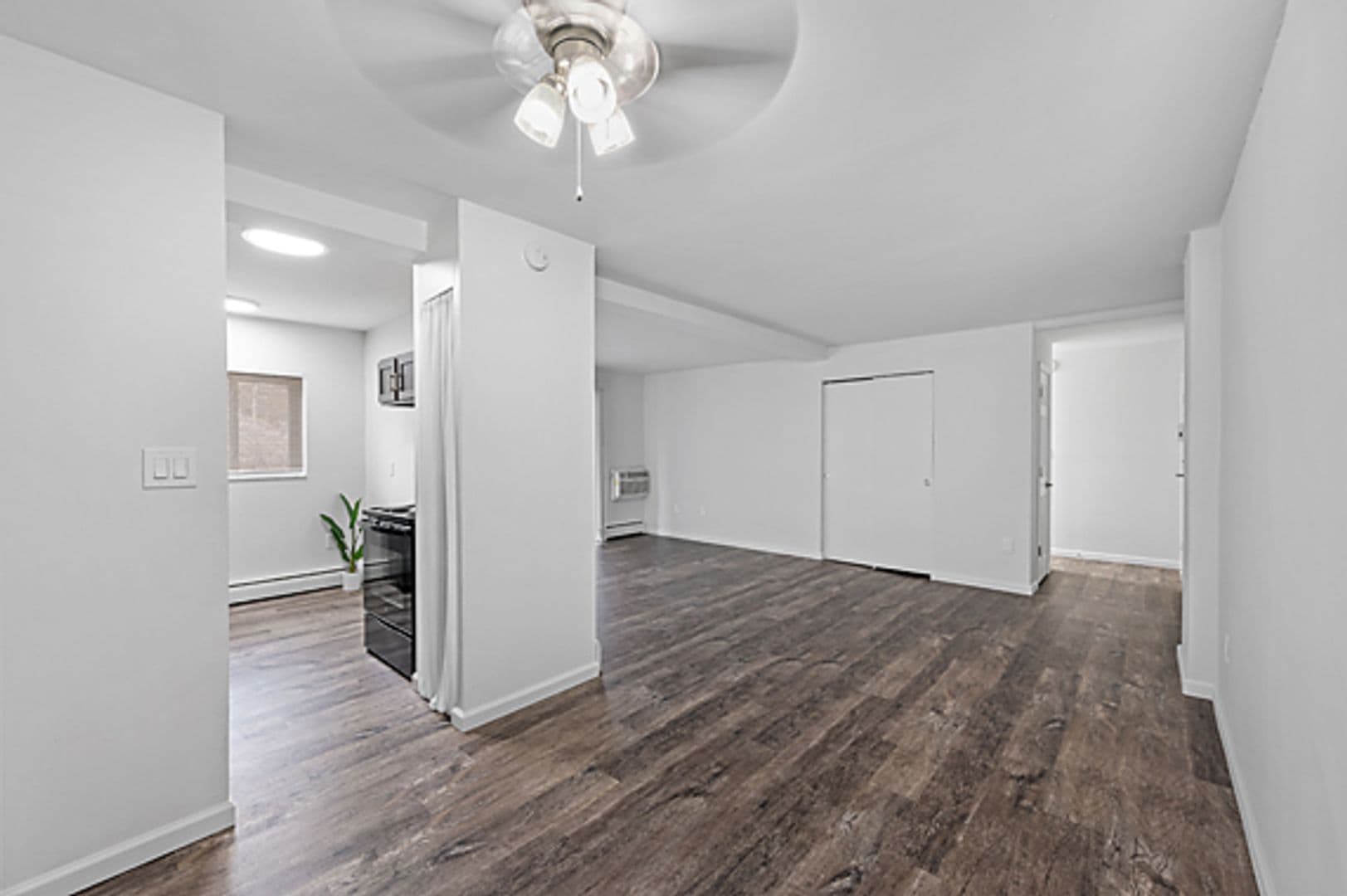 Cincinnati Apartment: 375 W Galbraith Rd