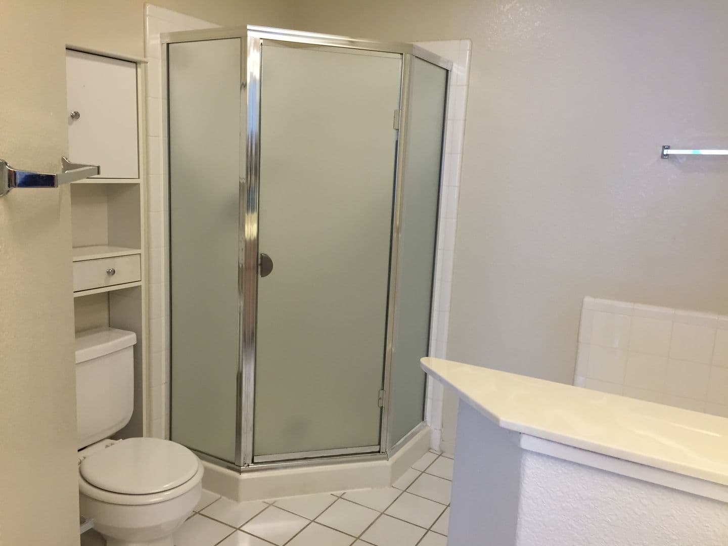 Hayward House: 21103 Gary Drive