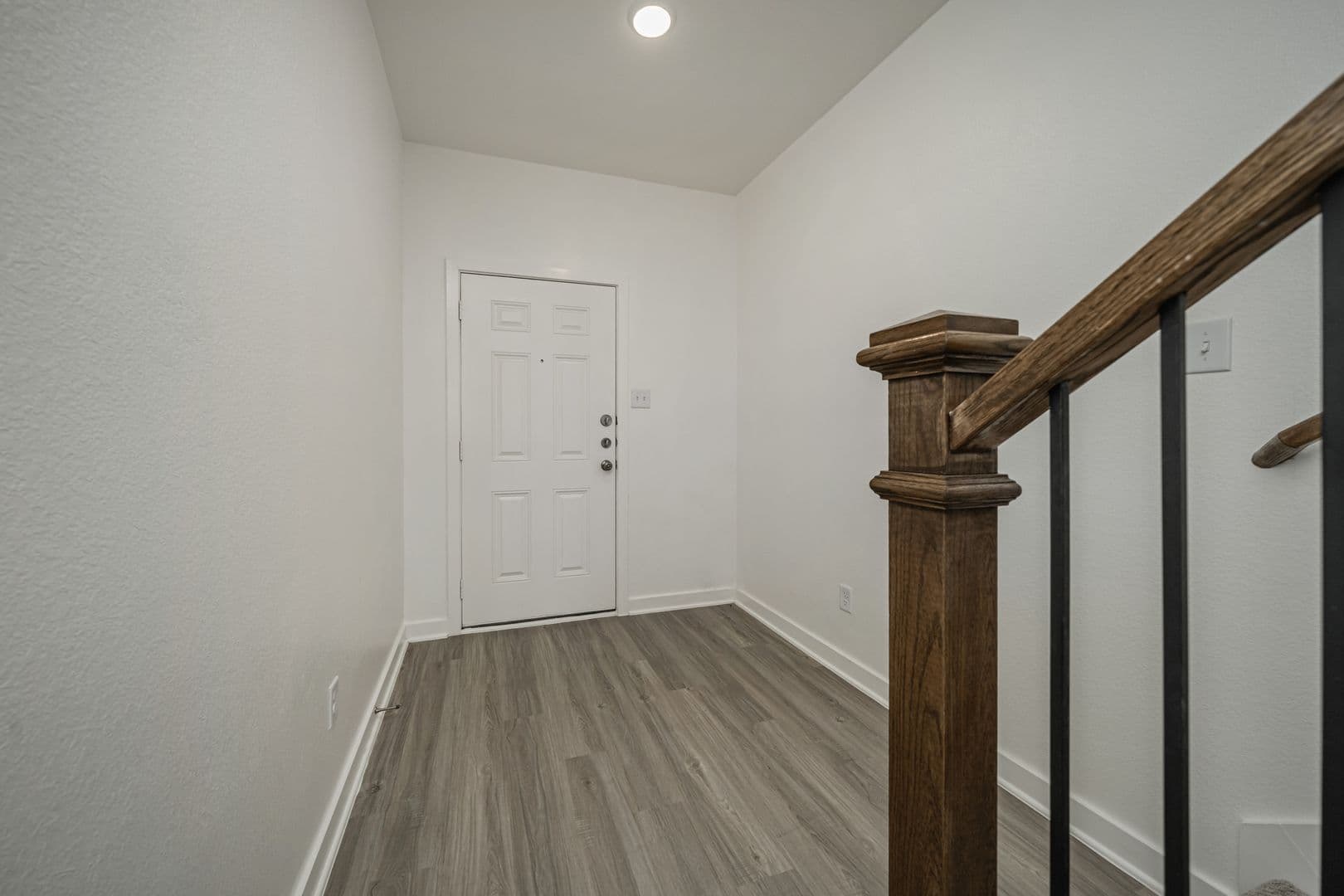Temple House: 8468 Adelaide Dr