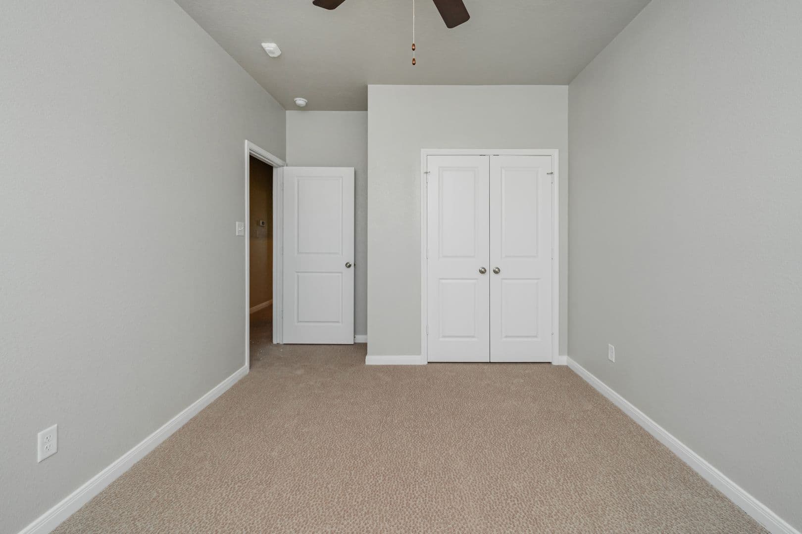 Bryan Townhome: 4089 Cross Park Drive - 512