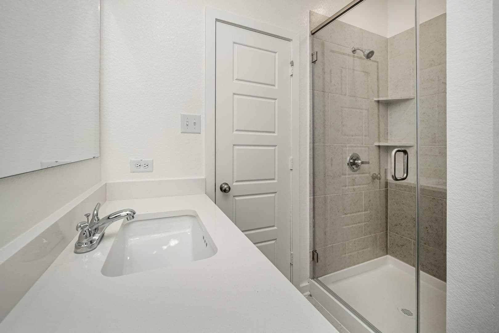 Temple House: 8468 Adelaide Dr