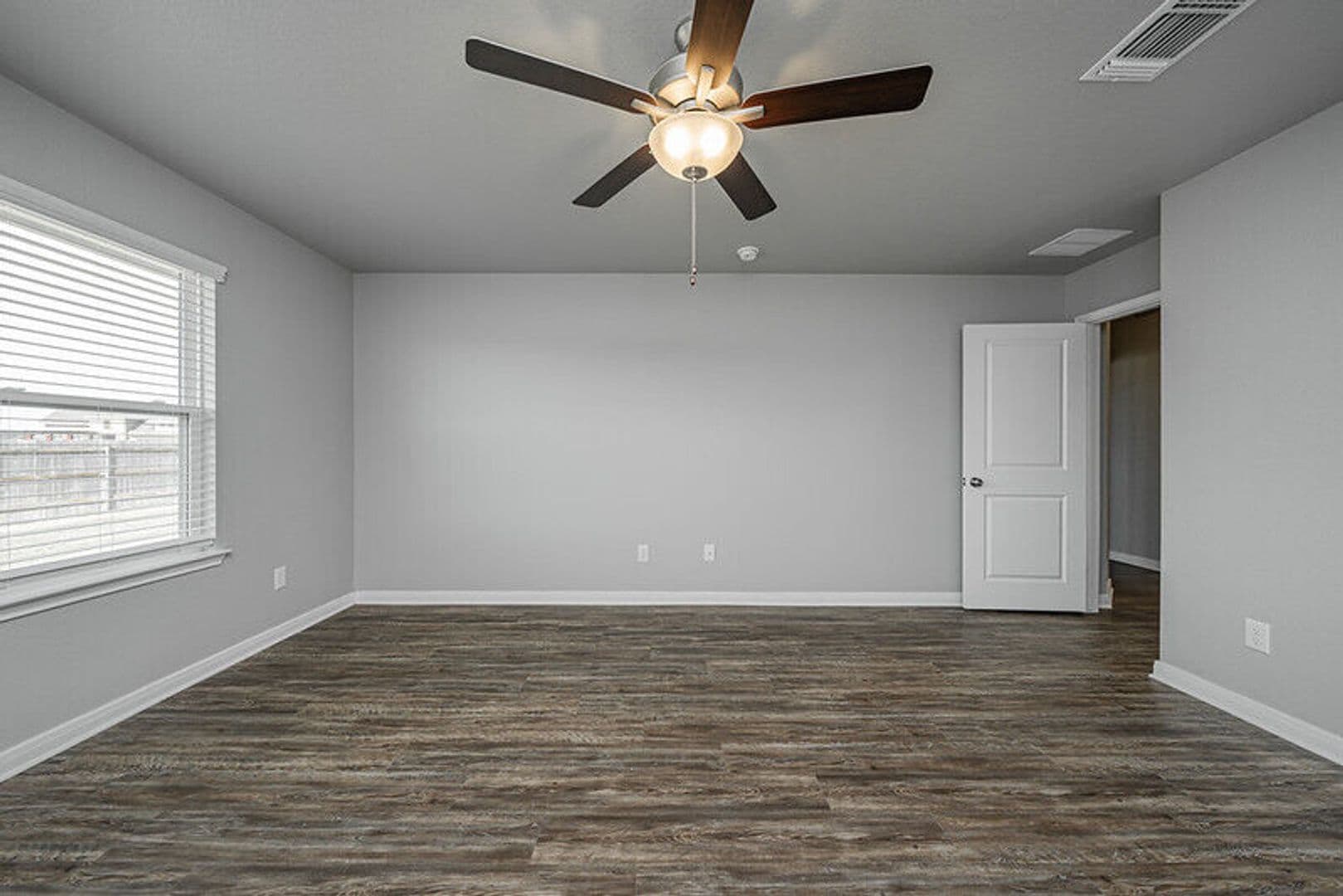 Bryan House: 1362 Kingsgate Drive
