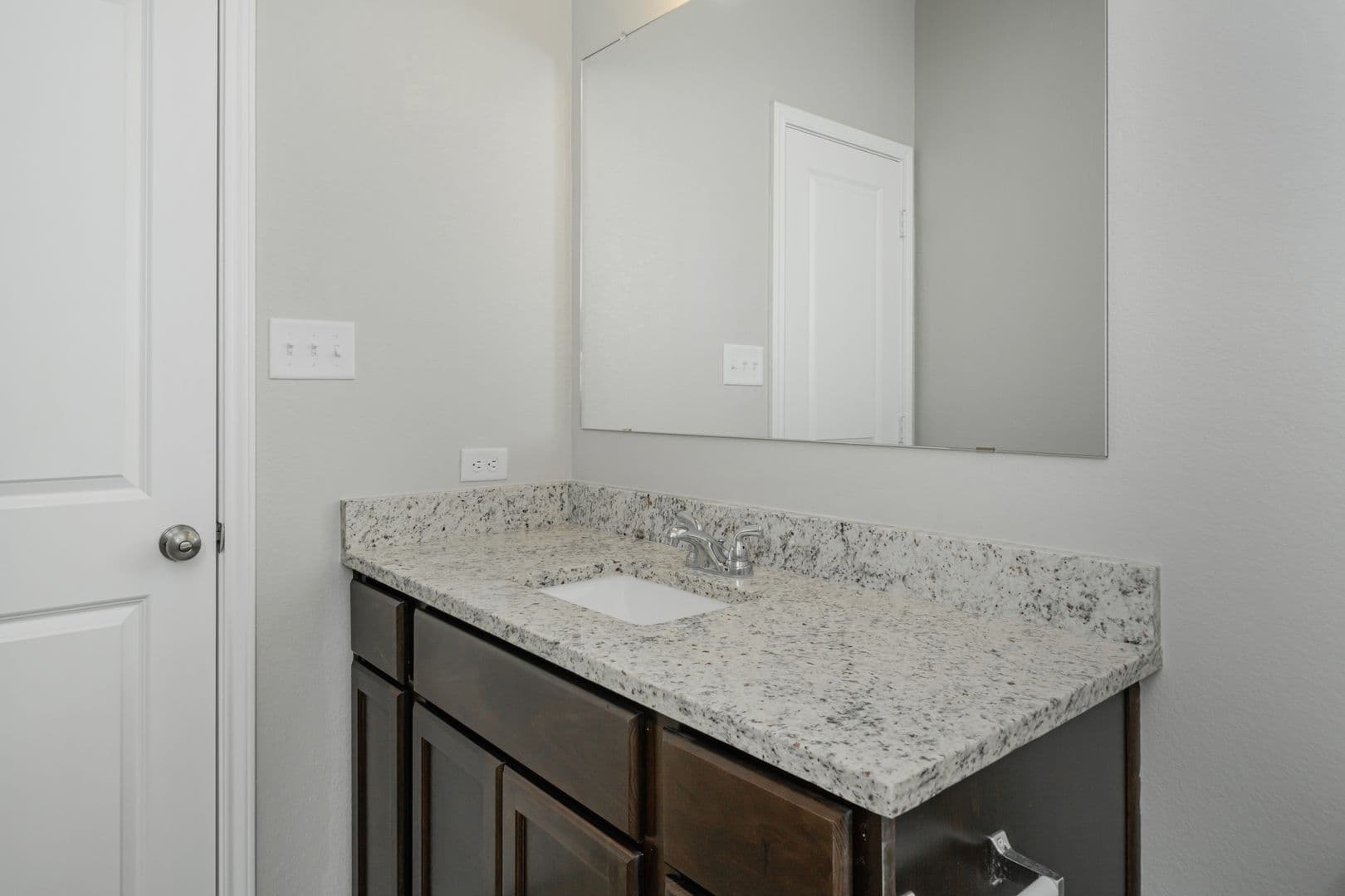 Bryan Townhome: 4089 Cross Park Drive - 1212