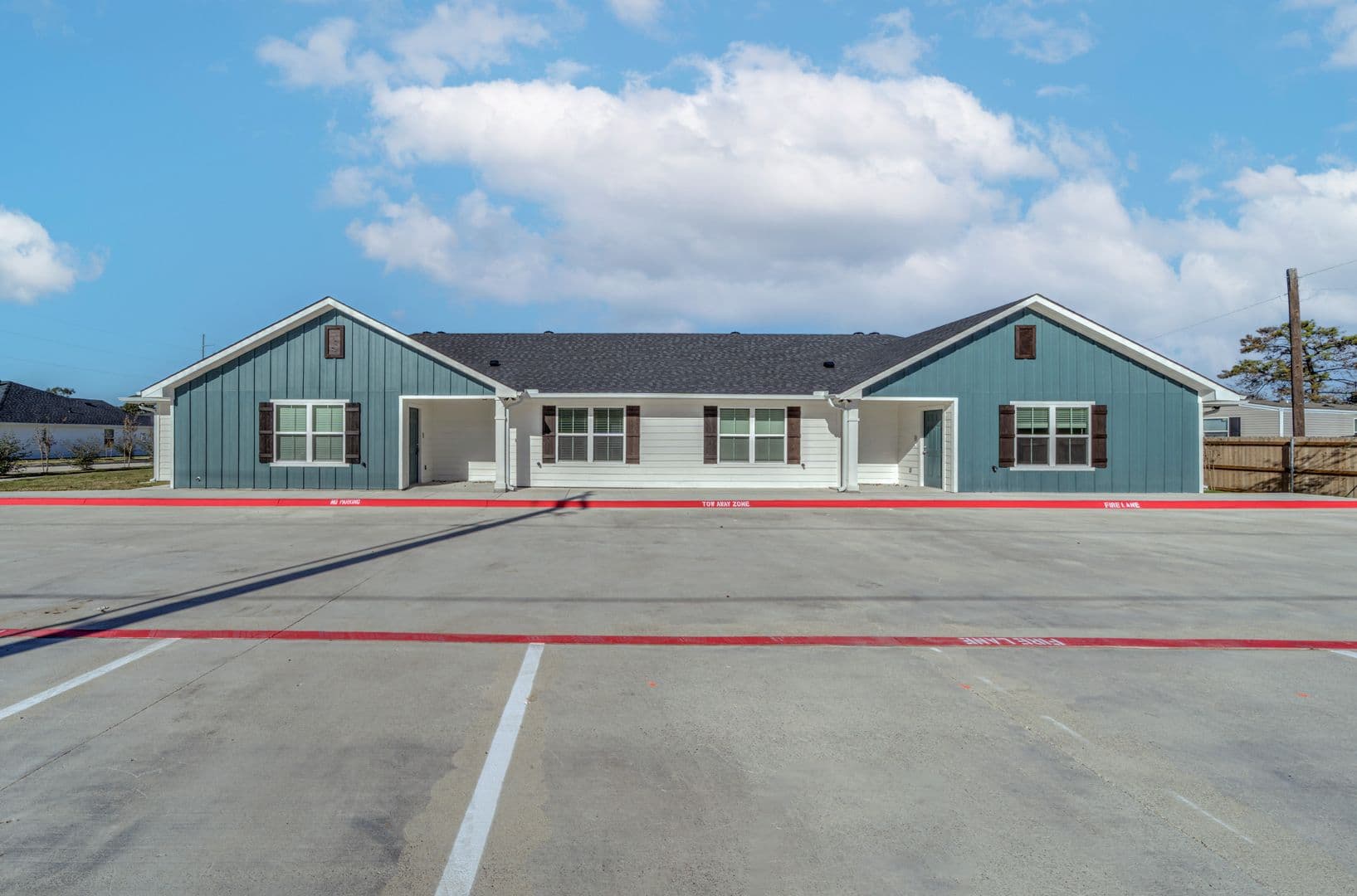 Bryan Townhome: 1250 Croft Ln