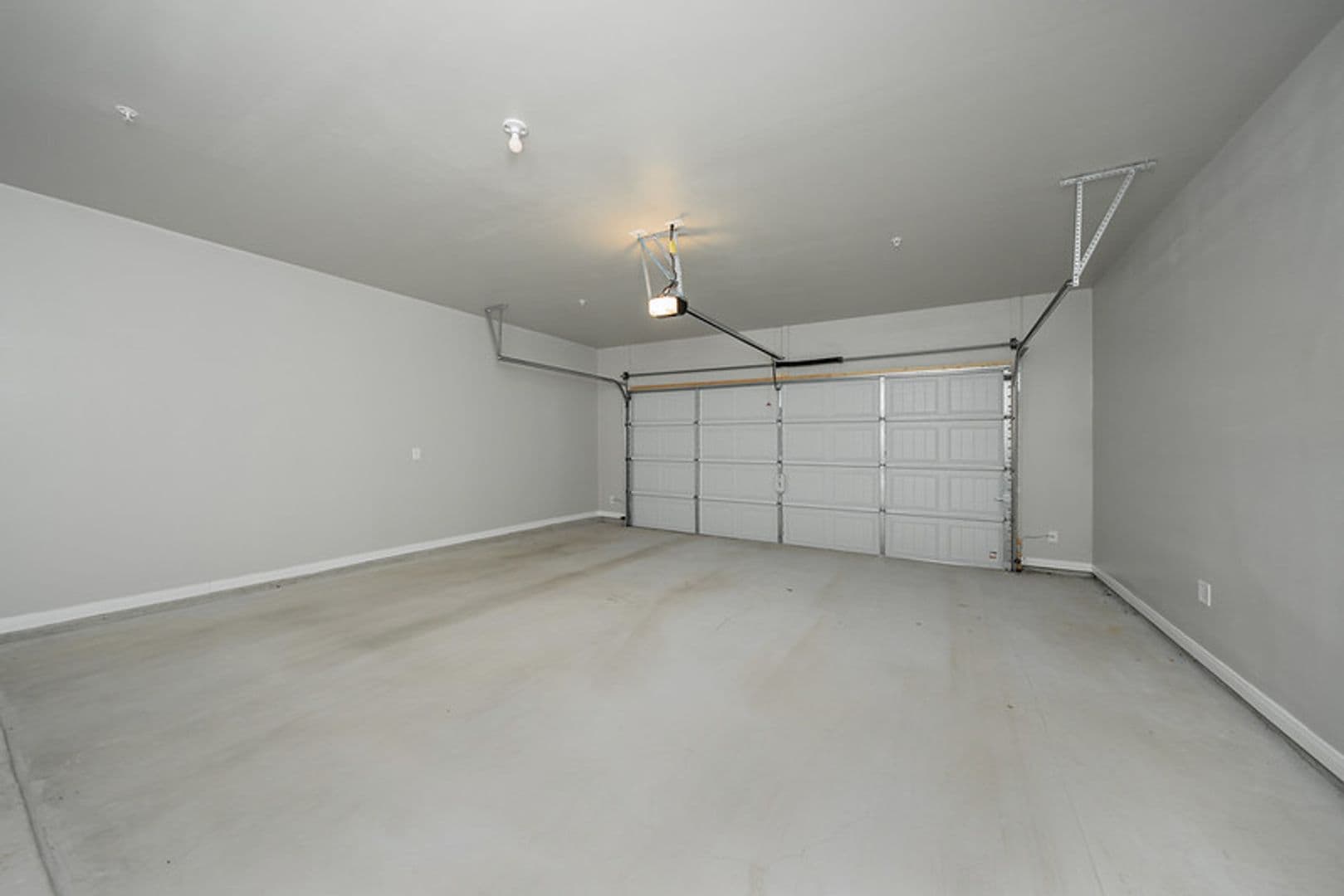 Bryan Townhome: 4089 Cross Park Drive - 1212