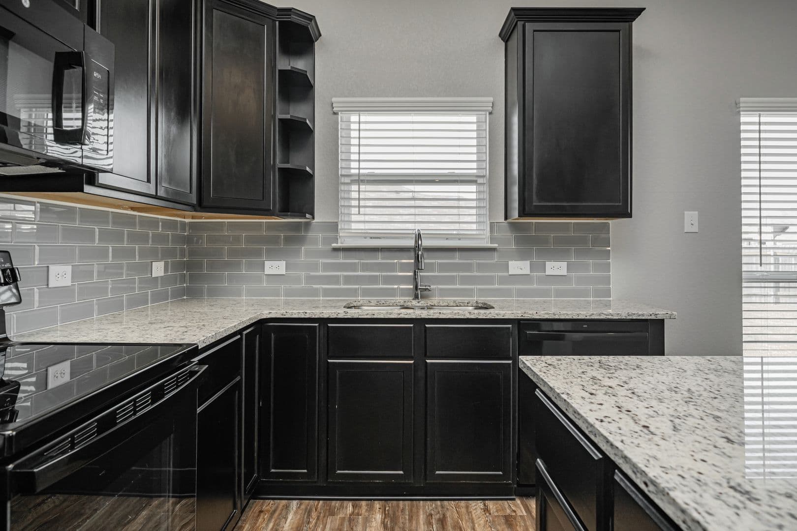 Bryan House: 1368 Kingsgate Drive