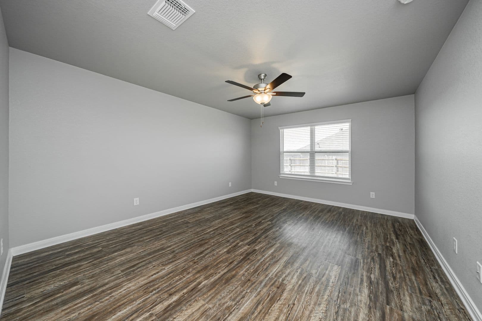 Bryan House: 1368 Kingsgate Drive
