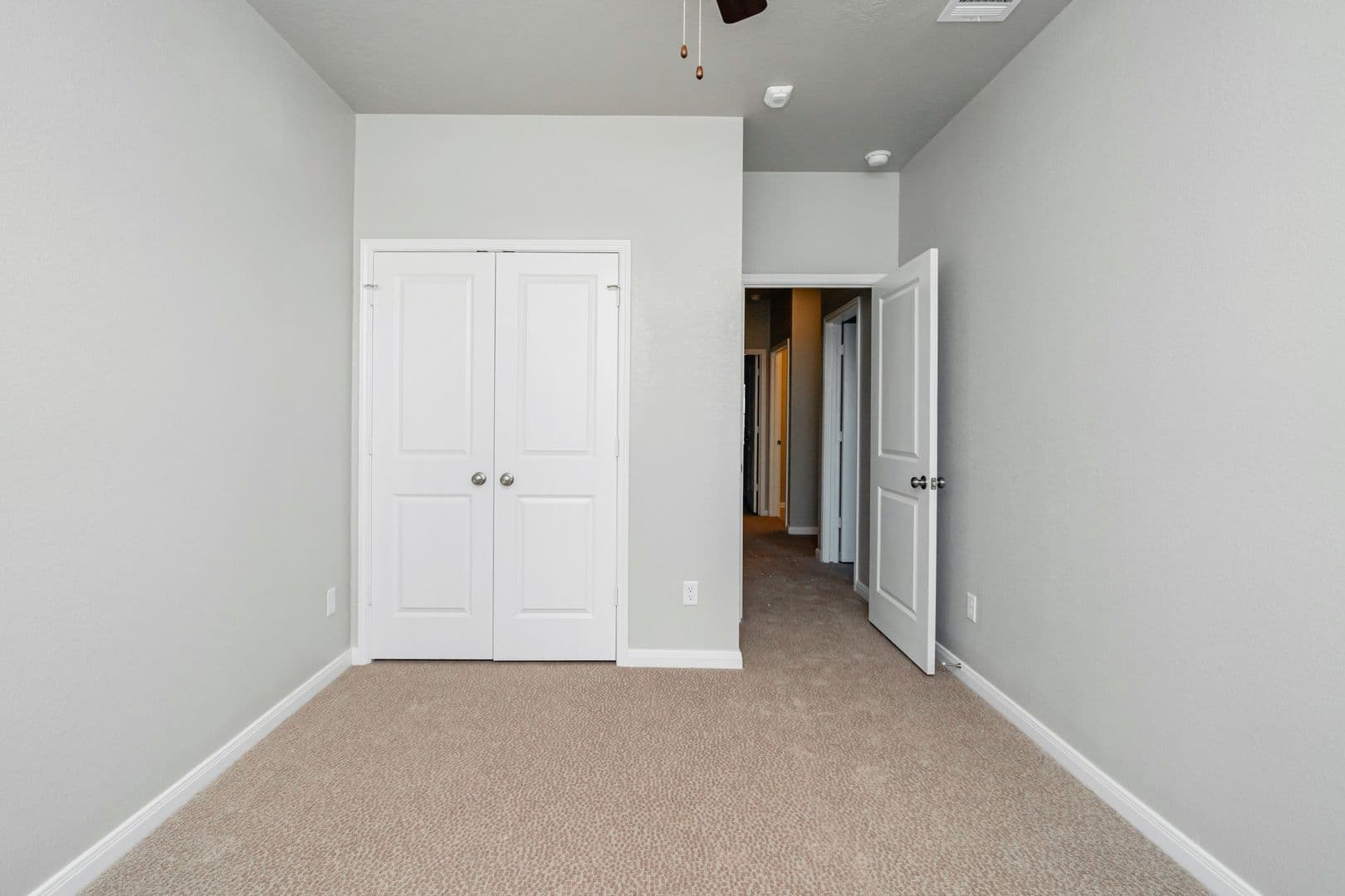 Bryan Townhome: 4089 Cross Park Drive - 512