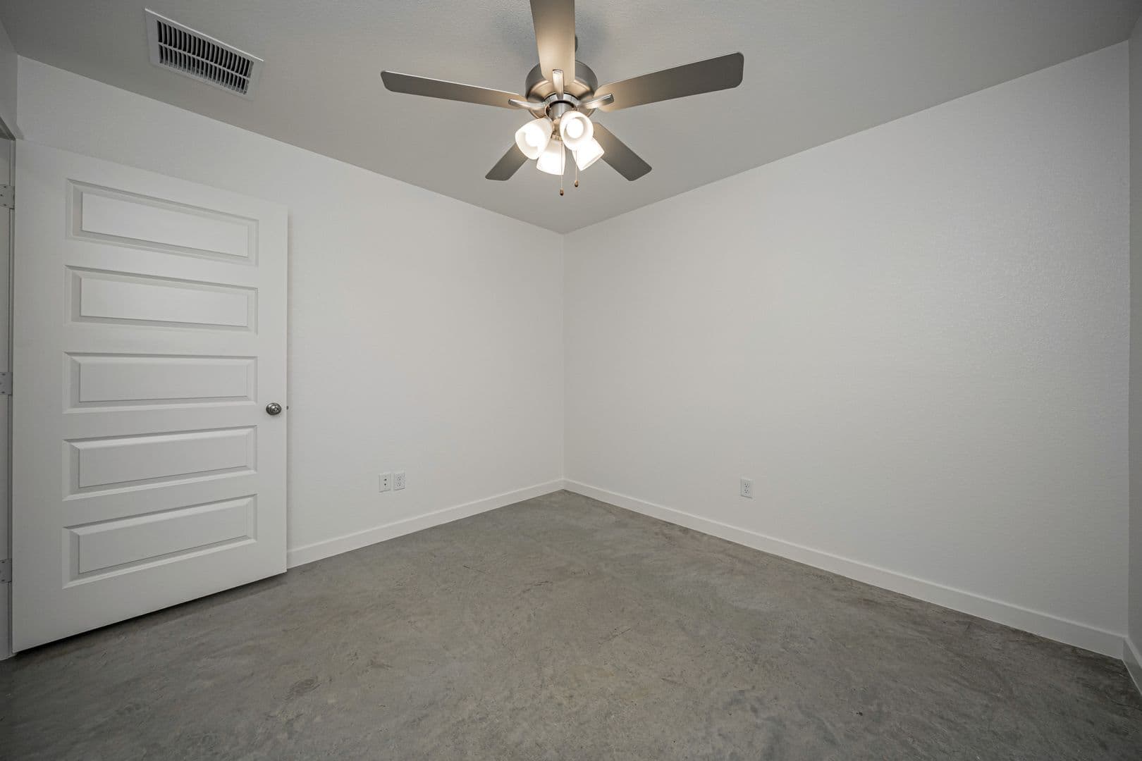 Bryan Townhome: 1250 Croft Ln