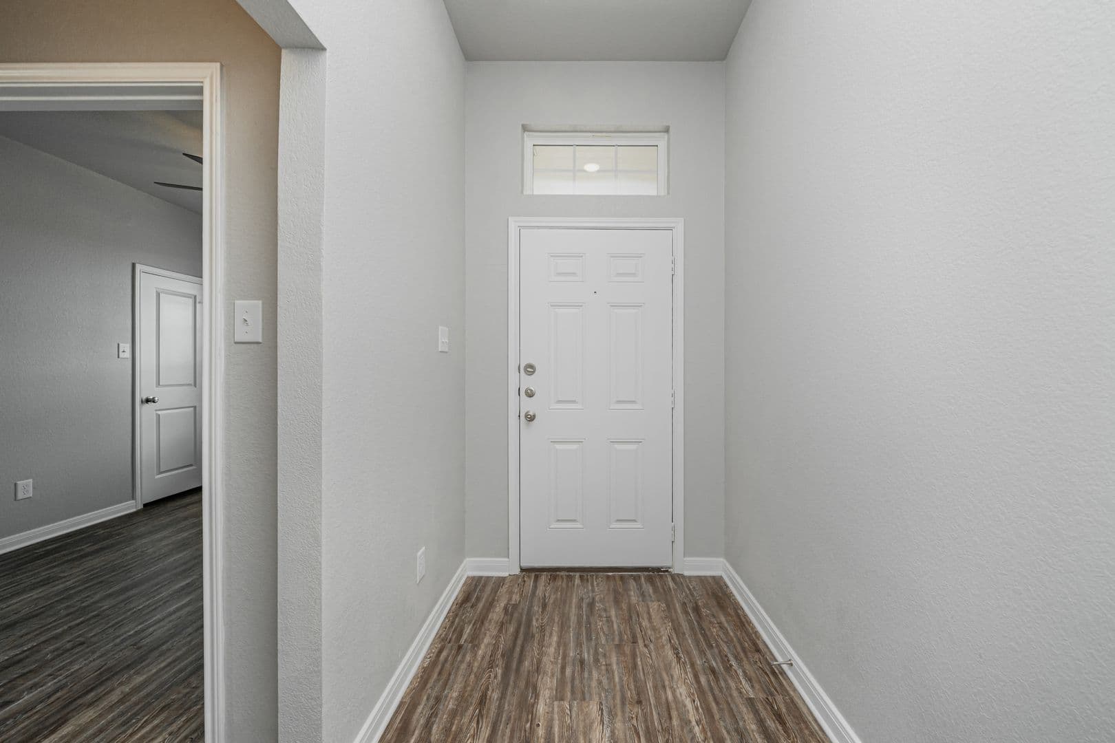 Bryan House: 1368 Kingsgate Drive