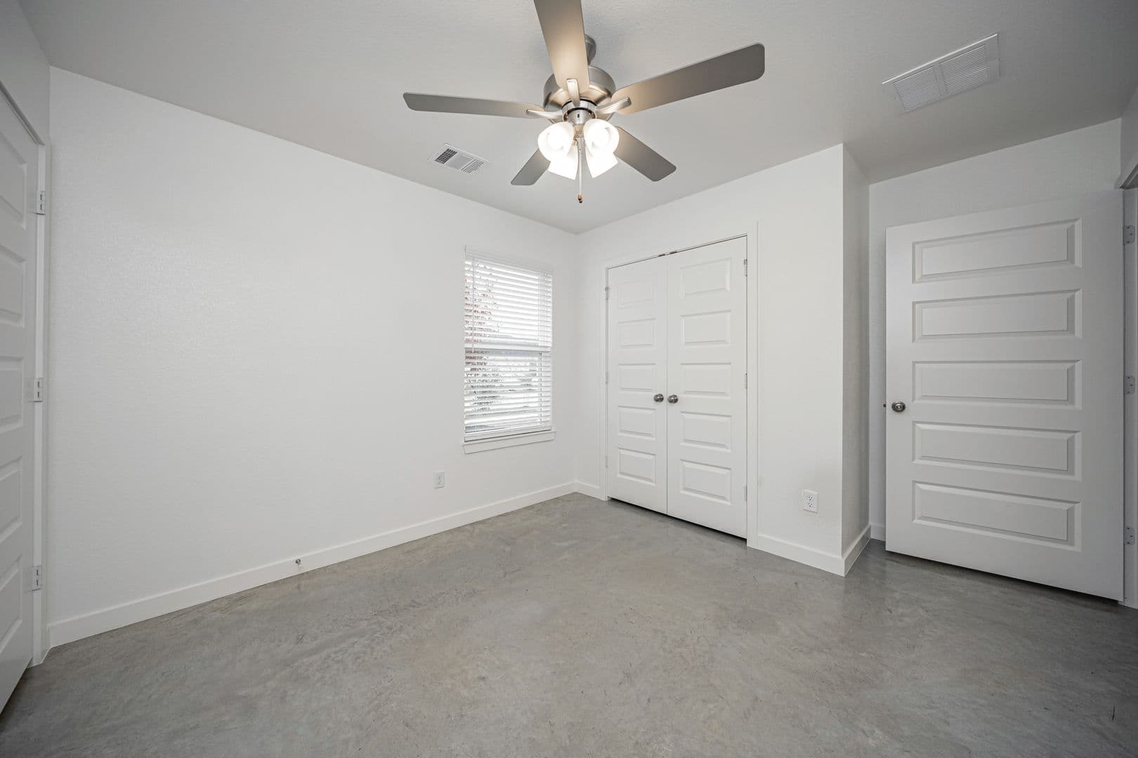 Bryan Townhome: 1250 Croft Ln