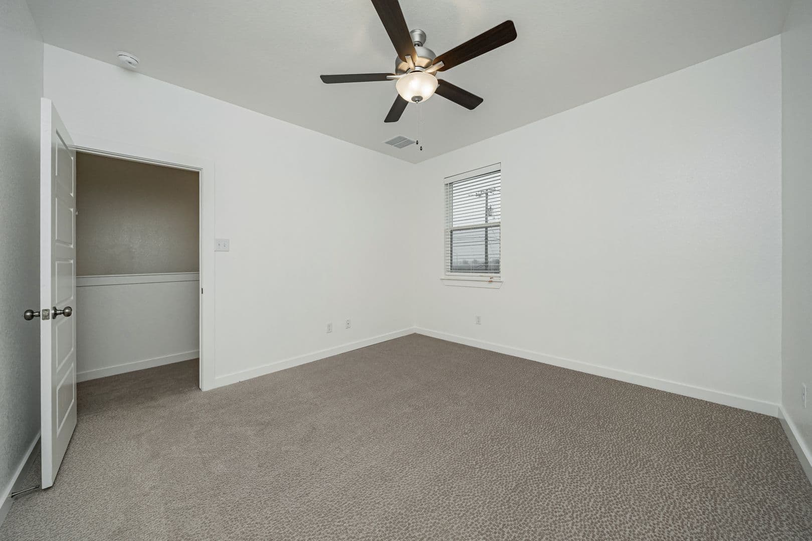 Temple House: 8440 Adelaide Dr
