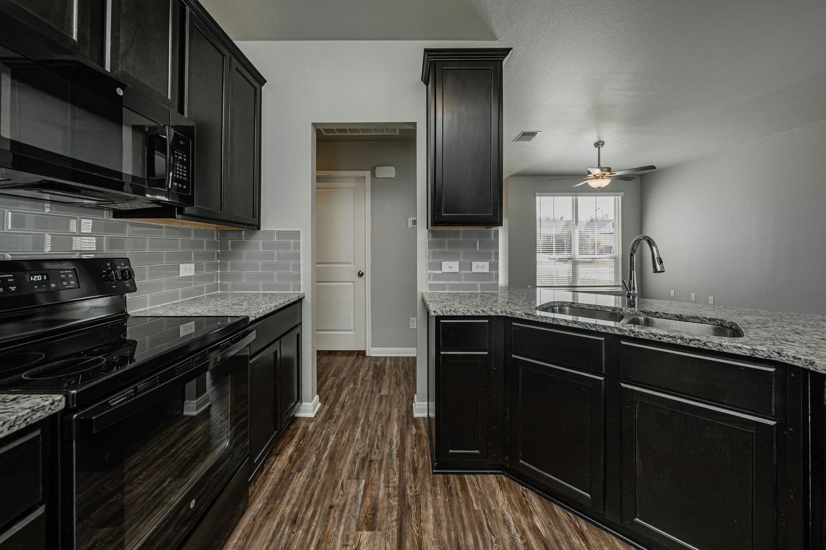 Temple House: 525 Fallbrook Drive