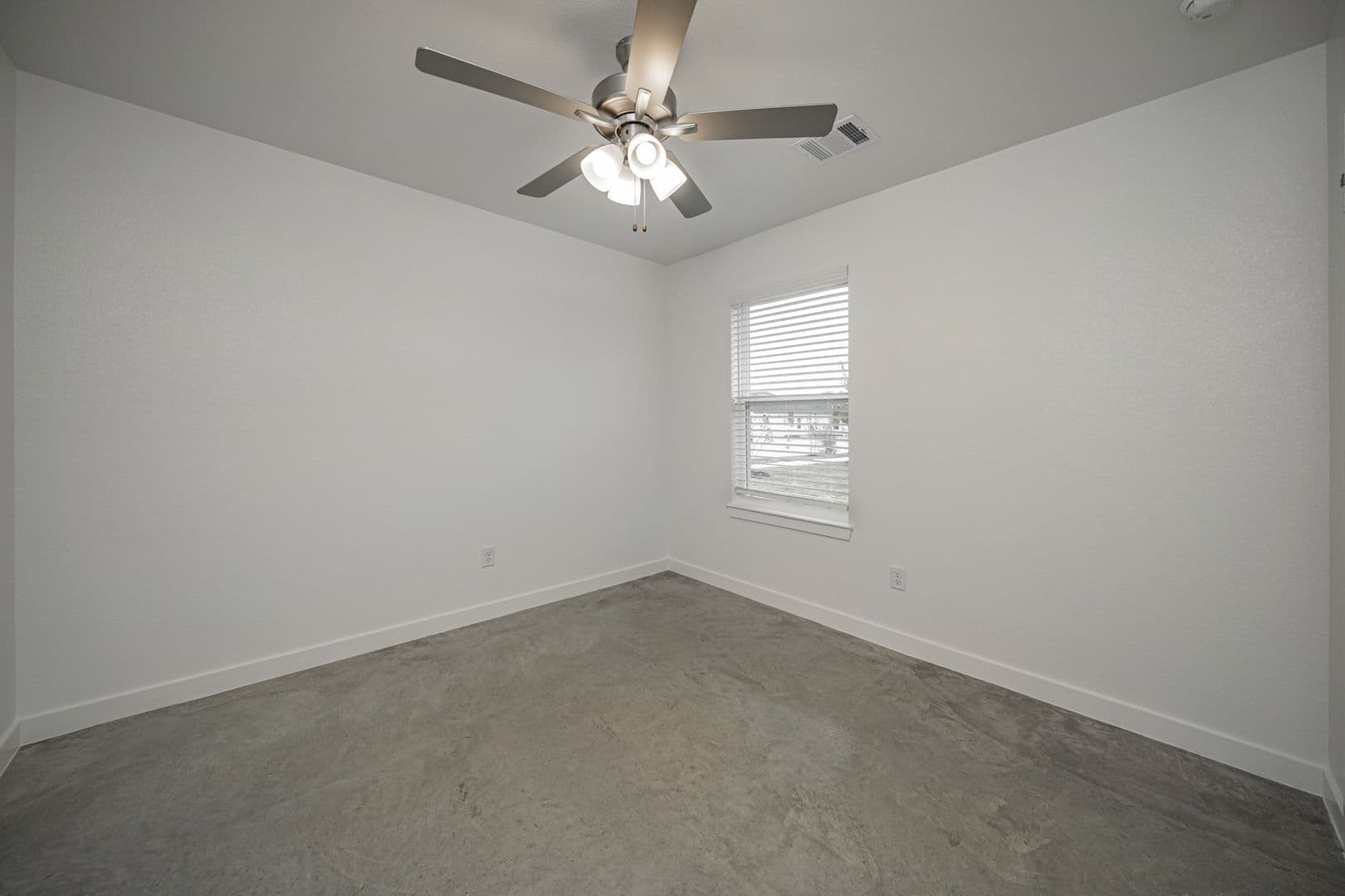 Bryan Townhome: 1250 Croft Ln